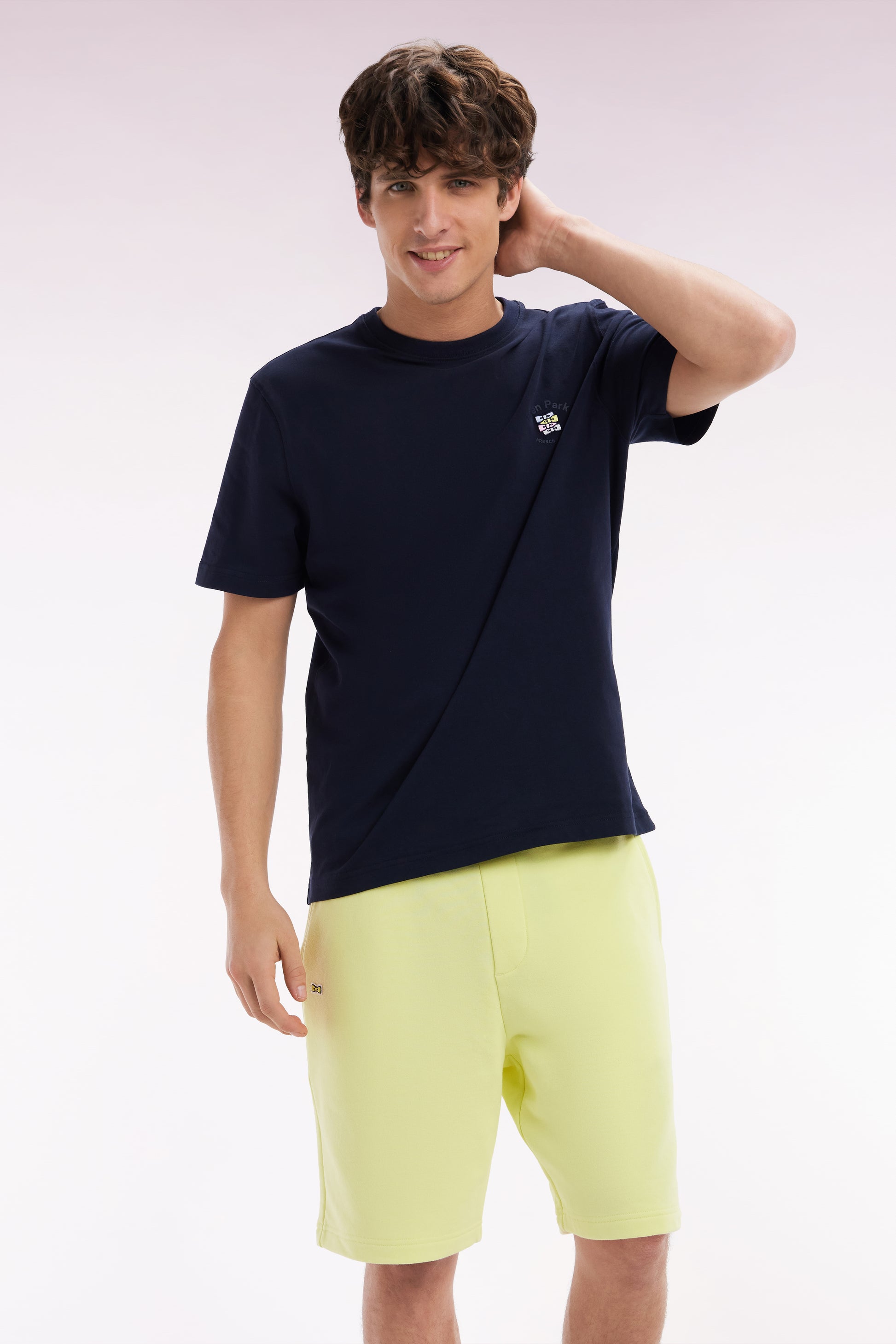 T-shirt en coton marine broderie multicolore coupe décontractée