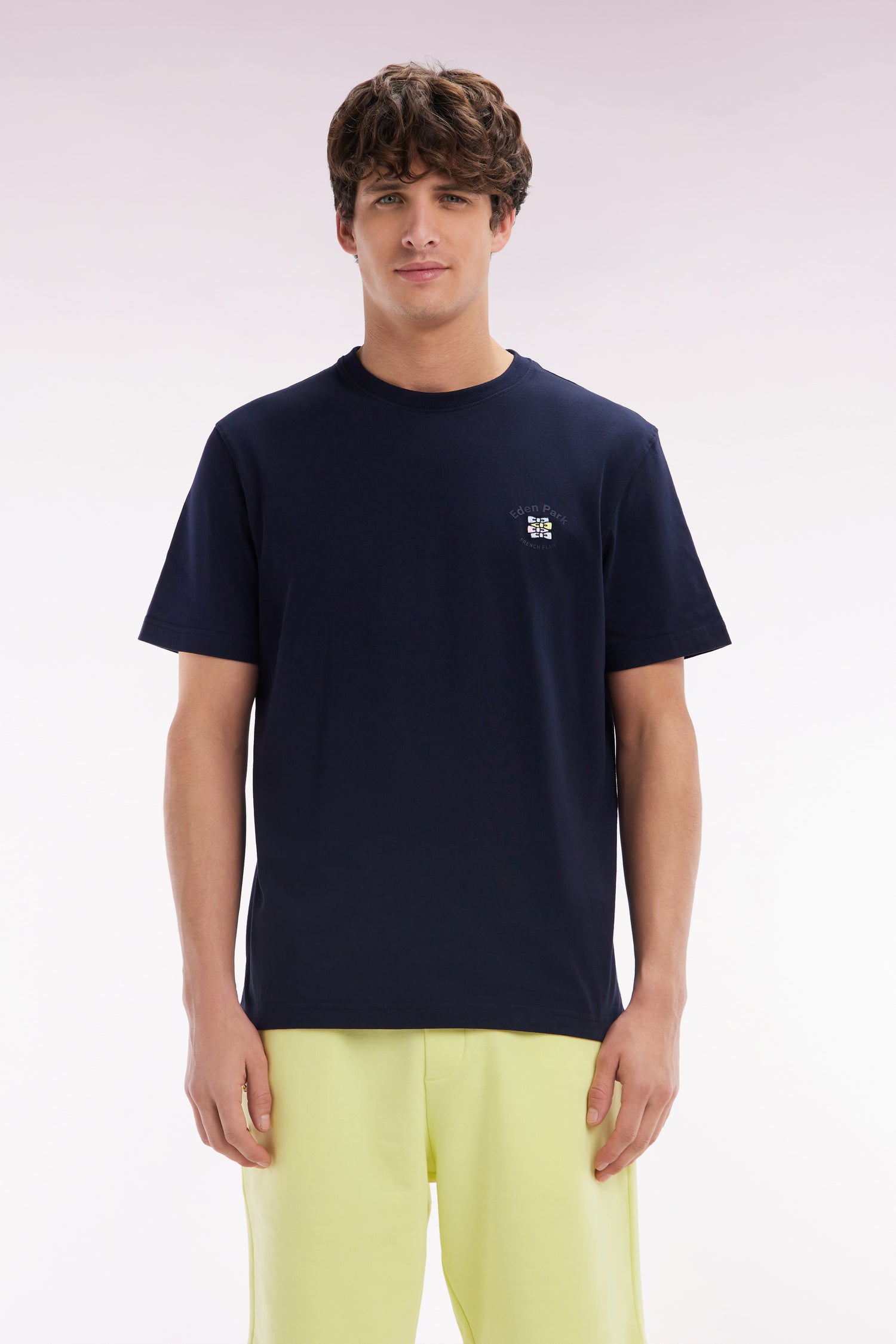 T-shirt en coton marine broderie multicolore coupe décontractée
