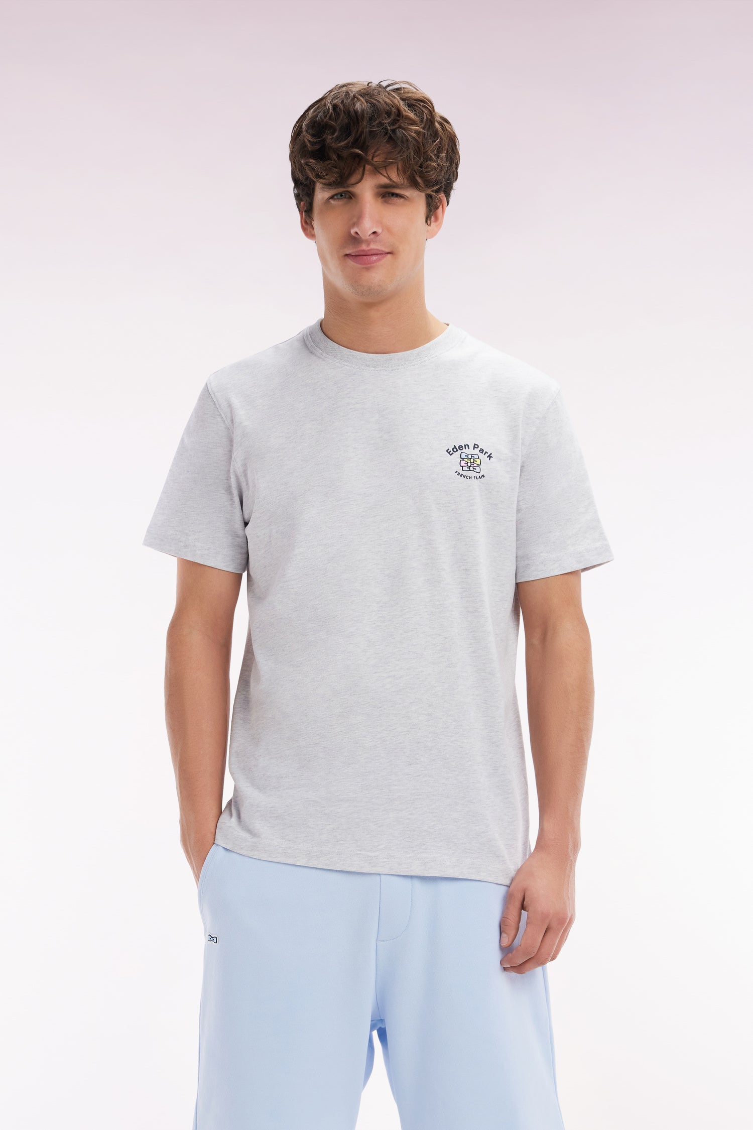 T-shirt en coton gris broderie multicolore coupe décontractée