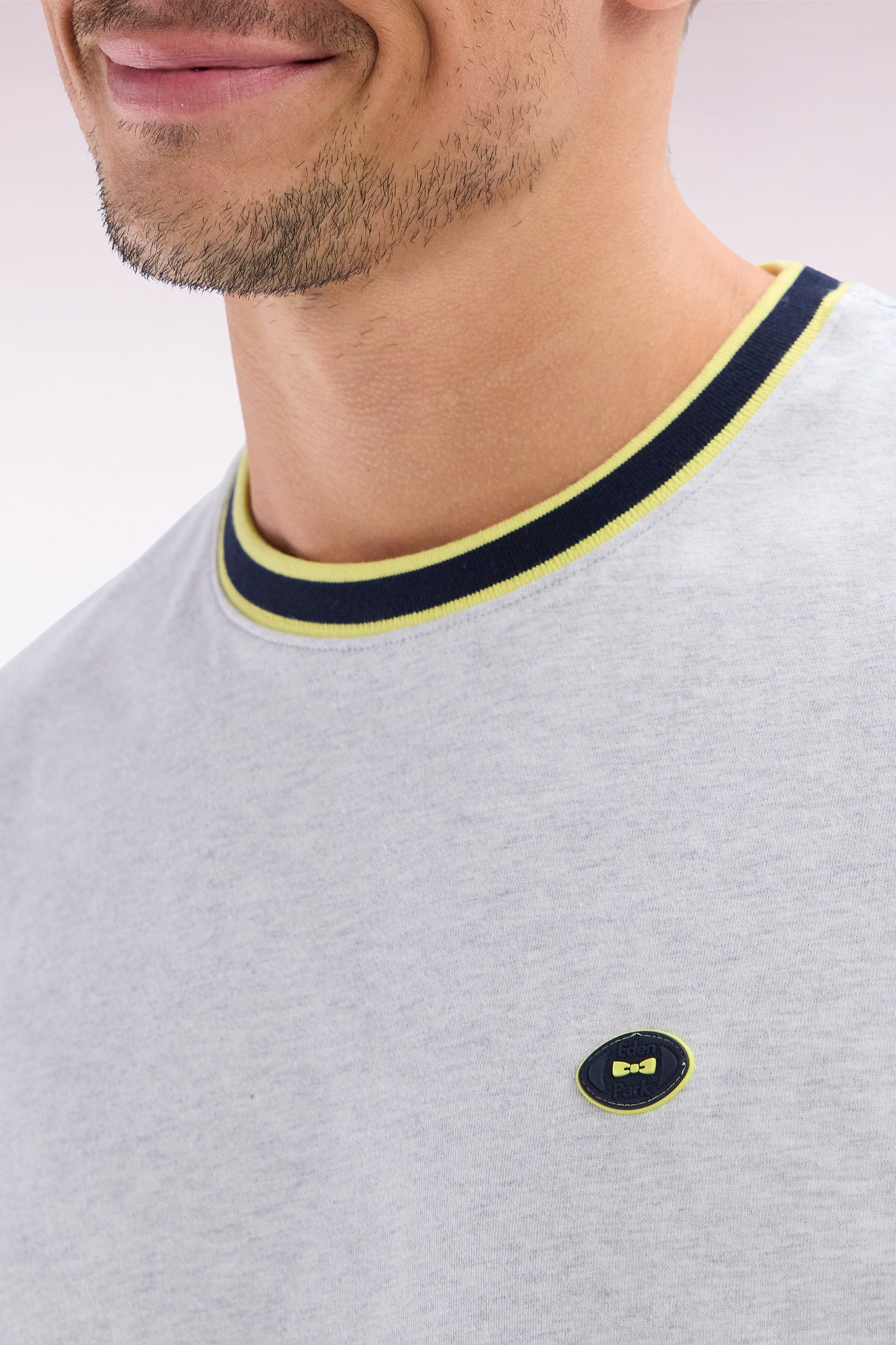 Grey cotton T-shirt with green ribbing, relaxed fit