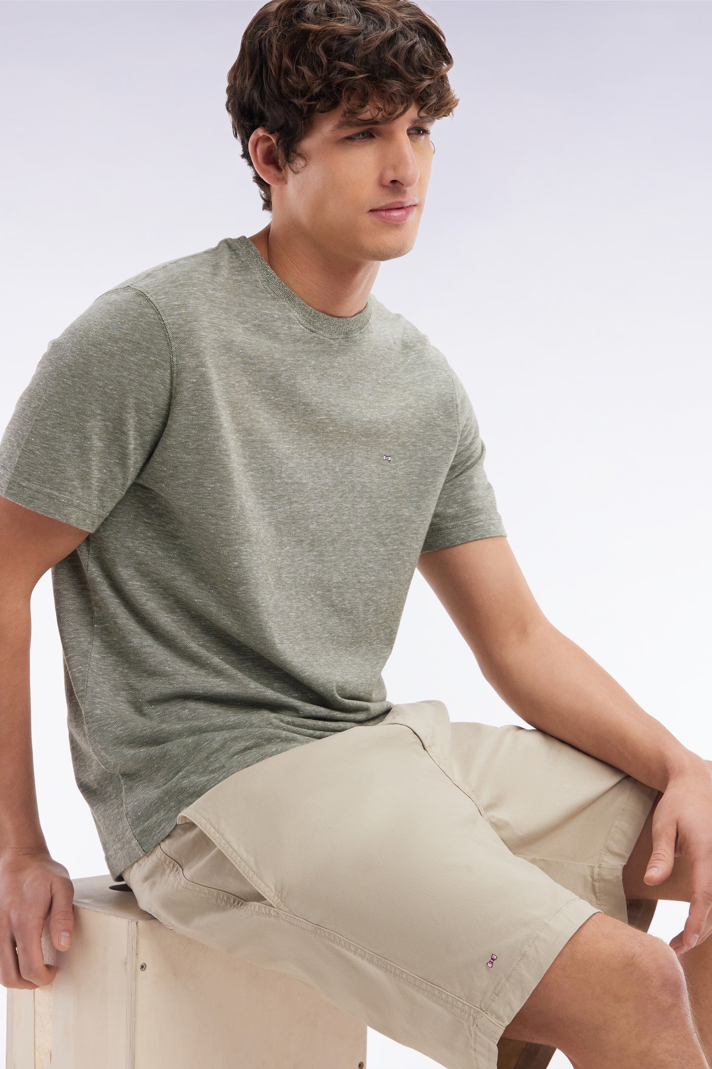 Straight-fit khaki T-shirt in cotton and linen blend