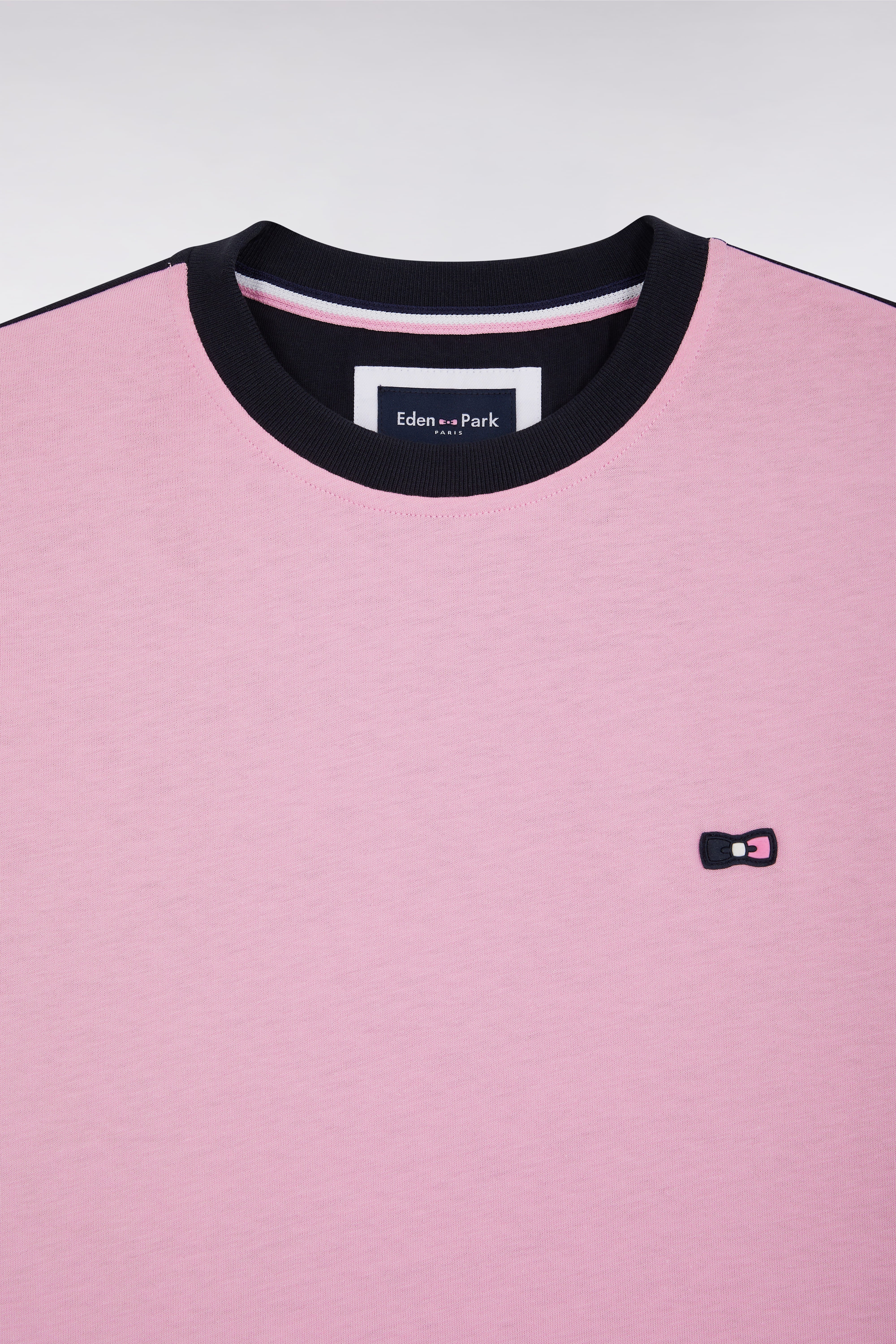 T-shirt à manches courtes en coton rose coupe droite