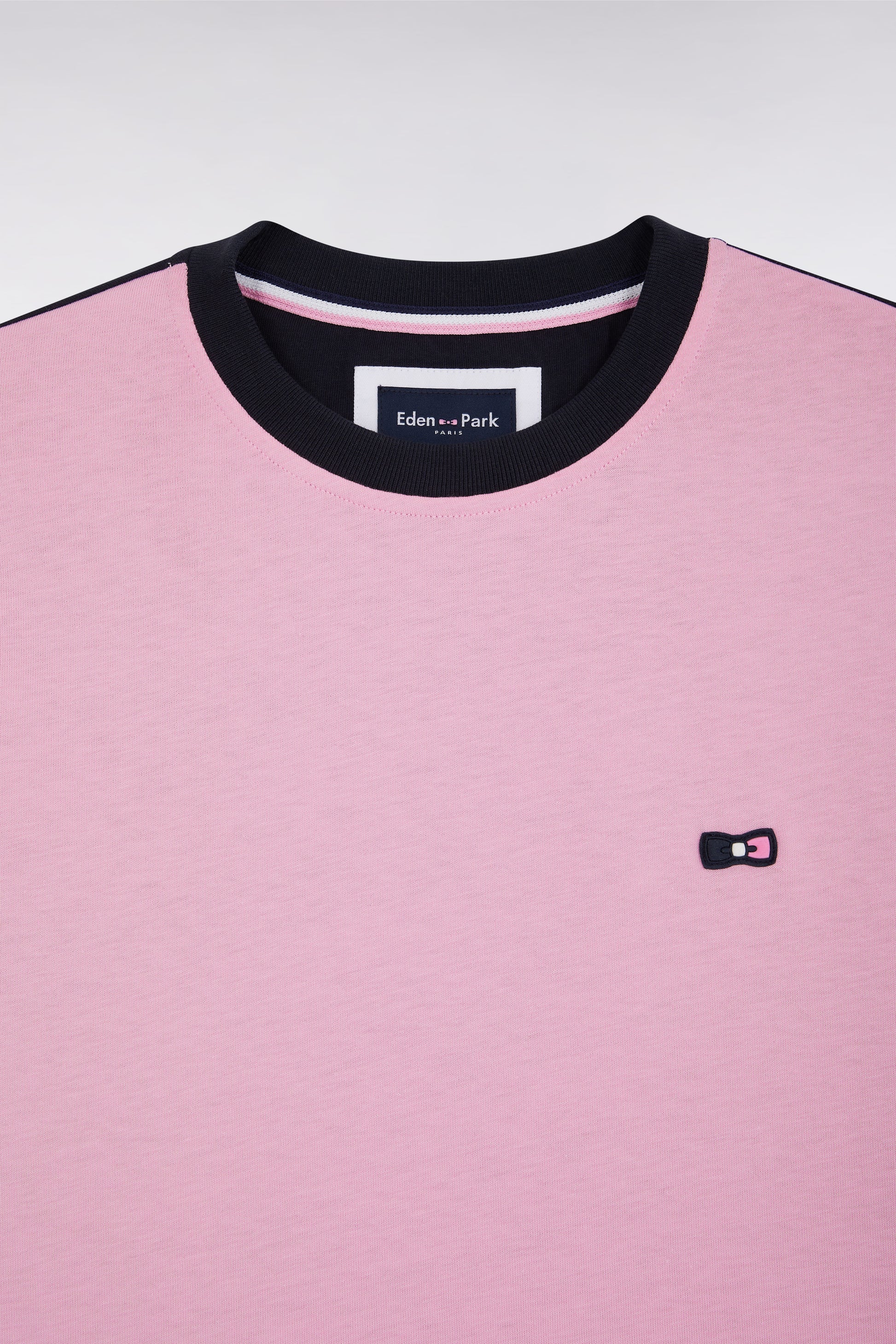 T-shirt à manches courtes en coton rose coupe droite
