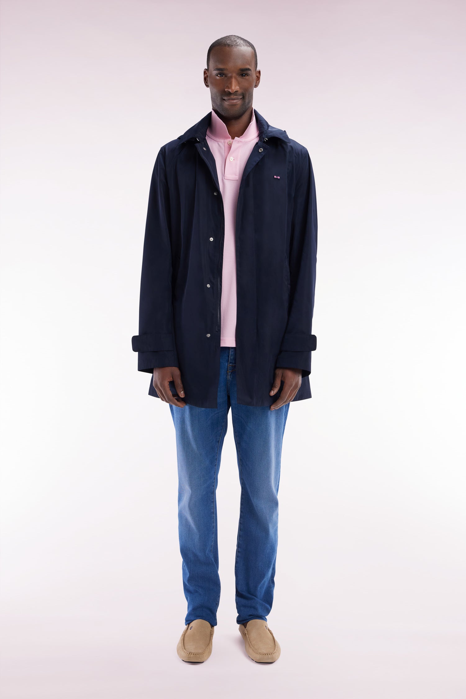 Imperméable à capuche bleu marine