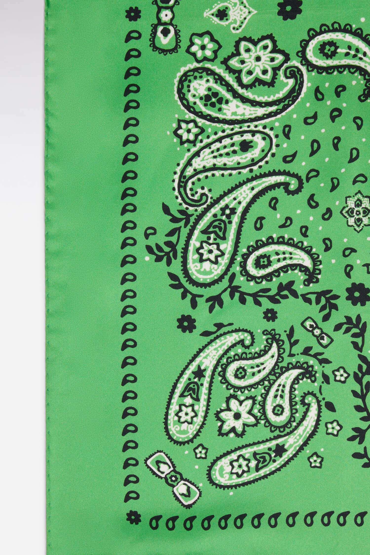 Bandana en twill de soie vert