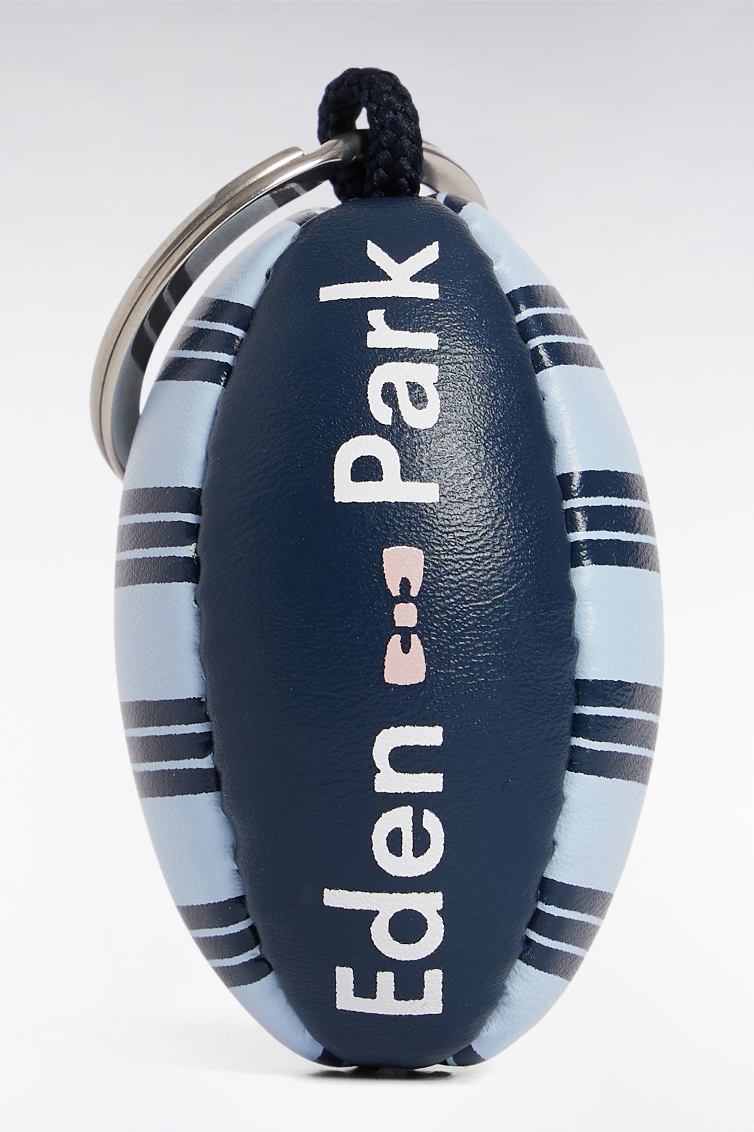 Porte-clés ballon de rugby à rayures ciel et marine