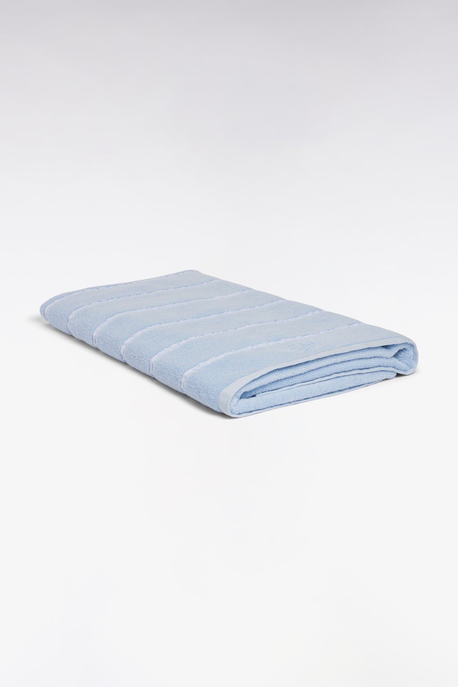 Serviette de plage en coton bleu ciel