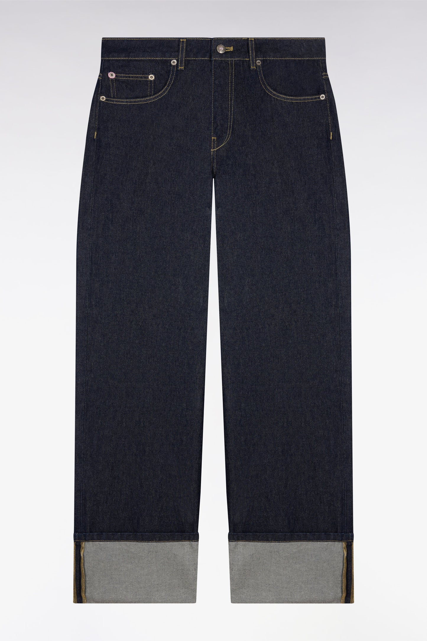 Jean en denim brut coupe droite large à revers cousu