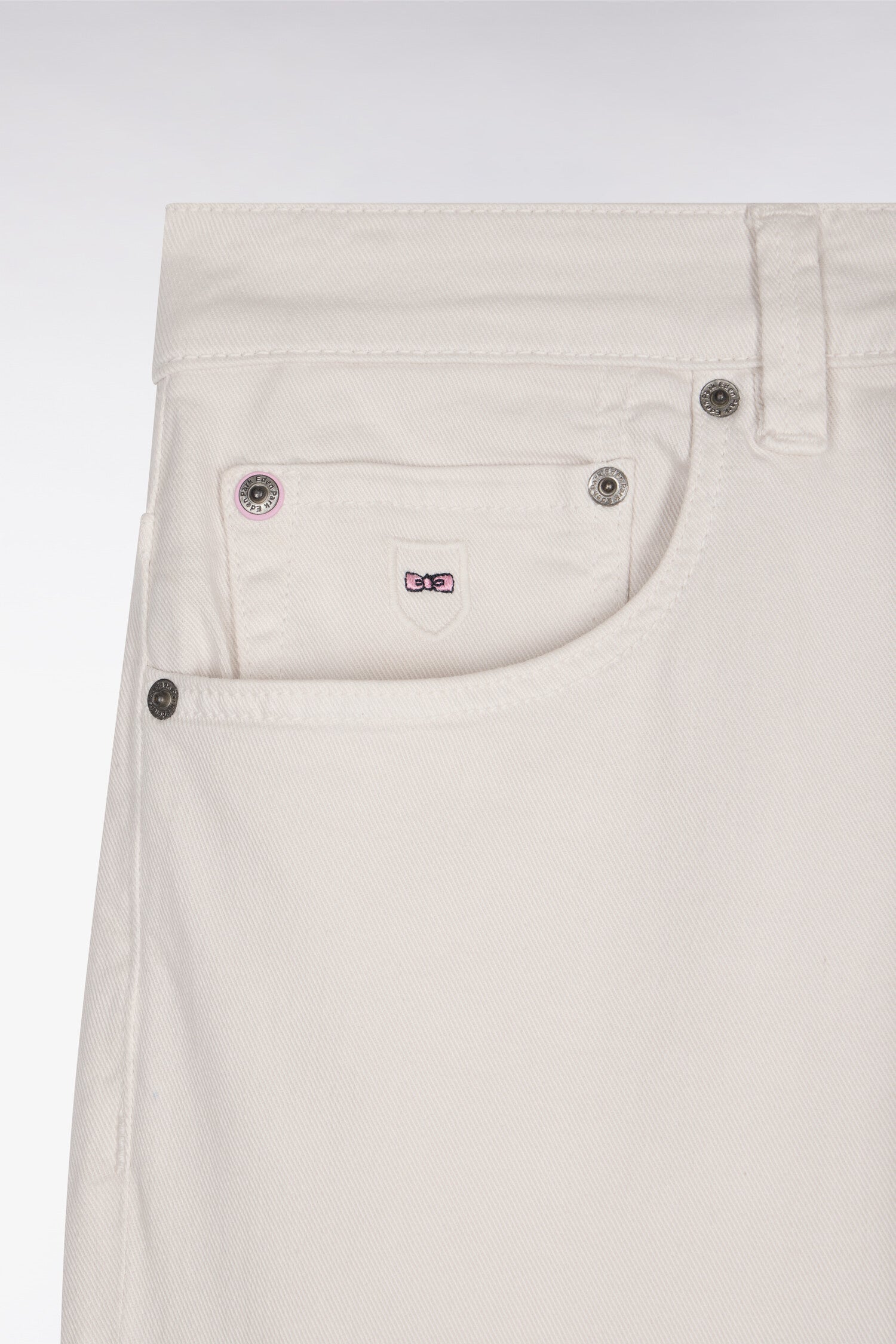 Jean en denim stretch écru coupe regular