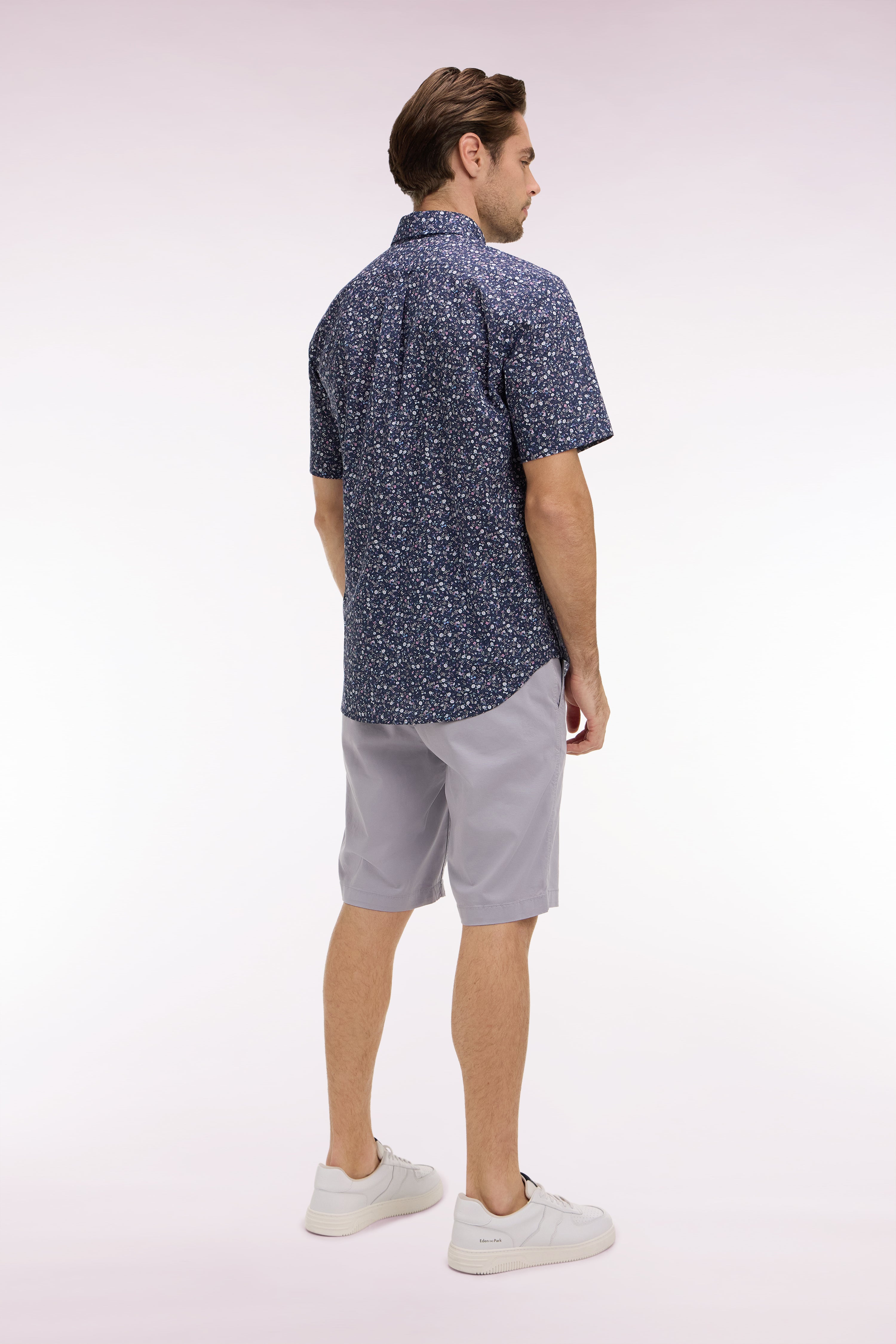 Bermuda chino en gabardine stretch gris