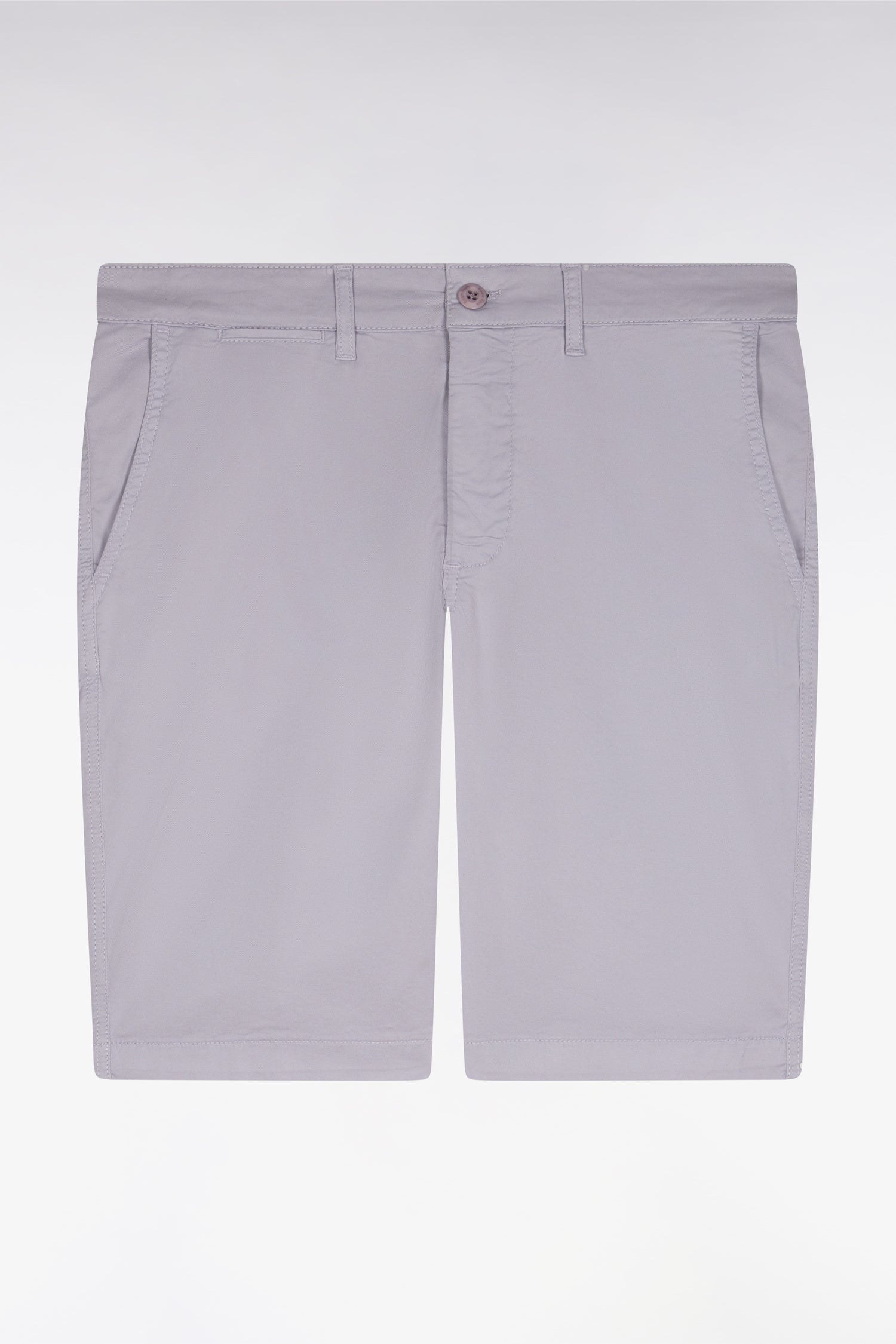 Bermuda chino en gabardine stretch gris