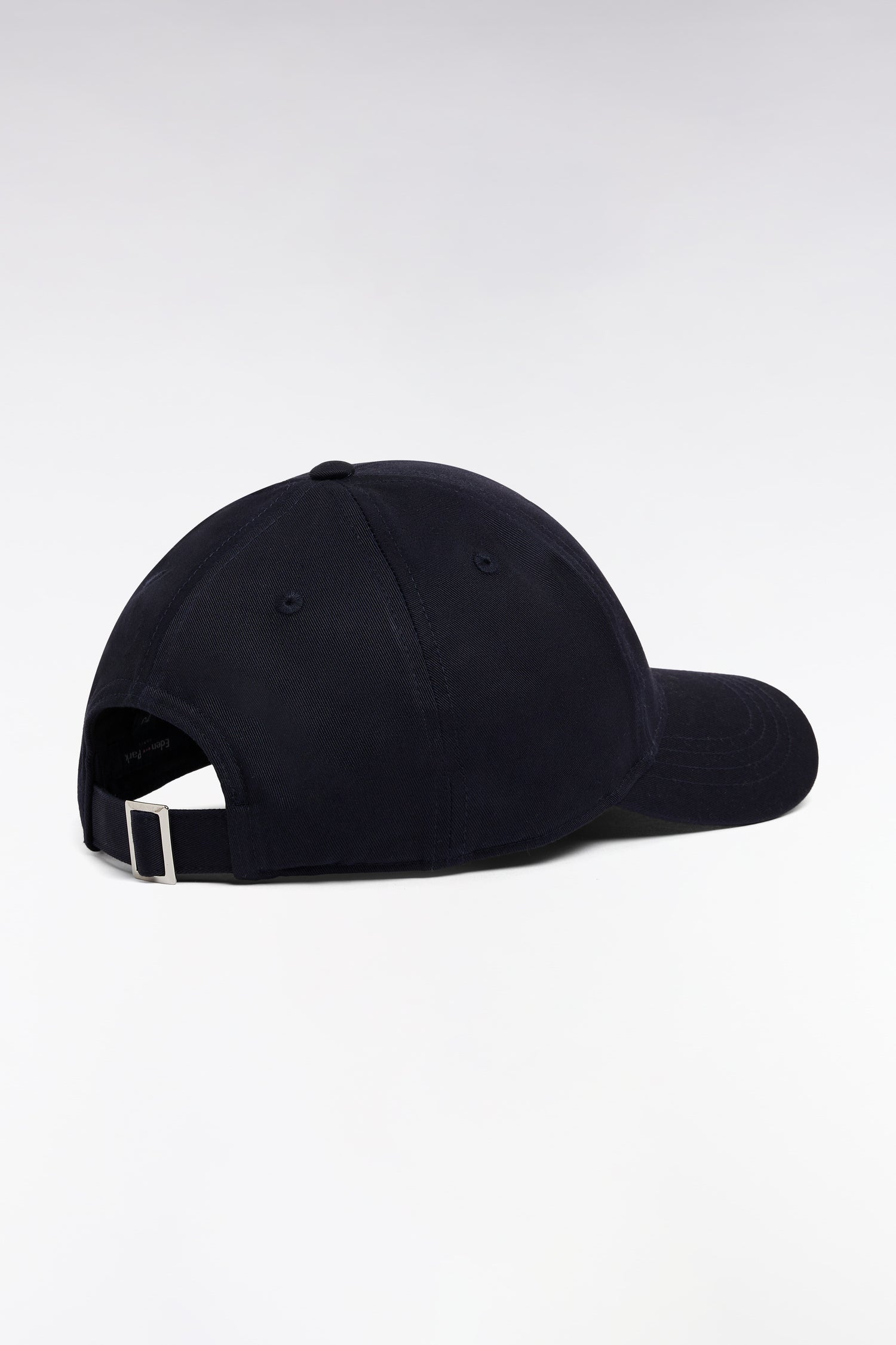 Casquette en twill de coton marine broderie écusson