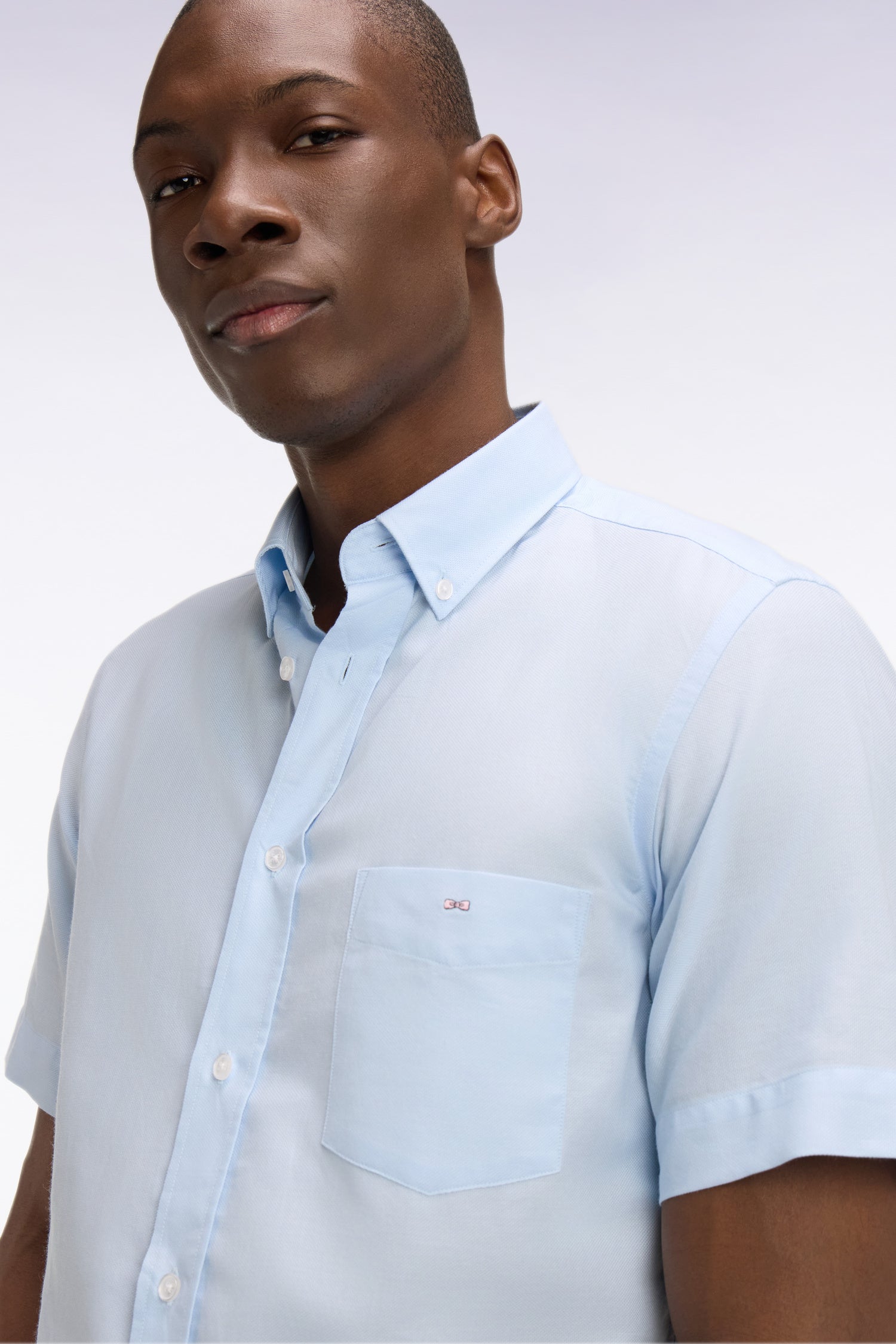 Chemise à manches courtes en piqué coton bleu ciel