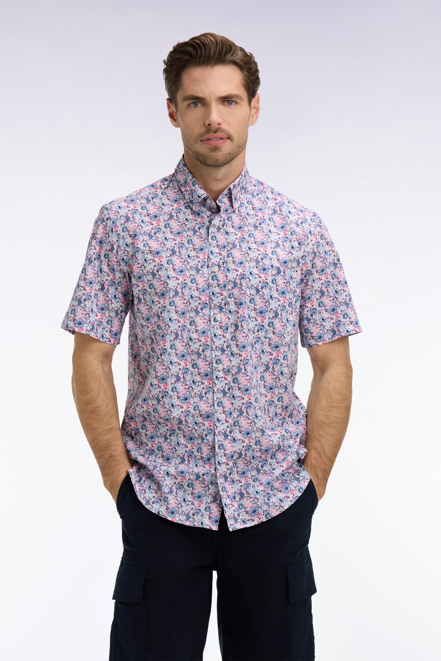 Chemise à manches courtes en coton à motif floral rose et bleu