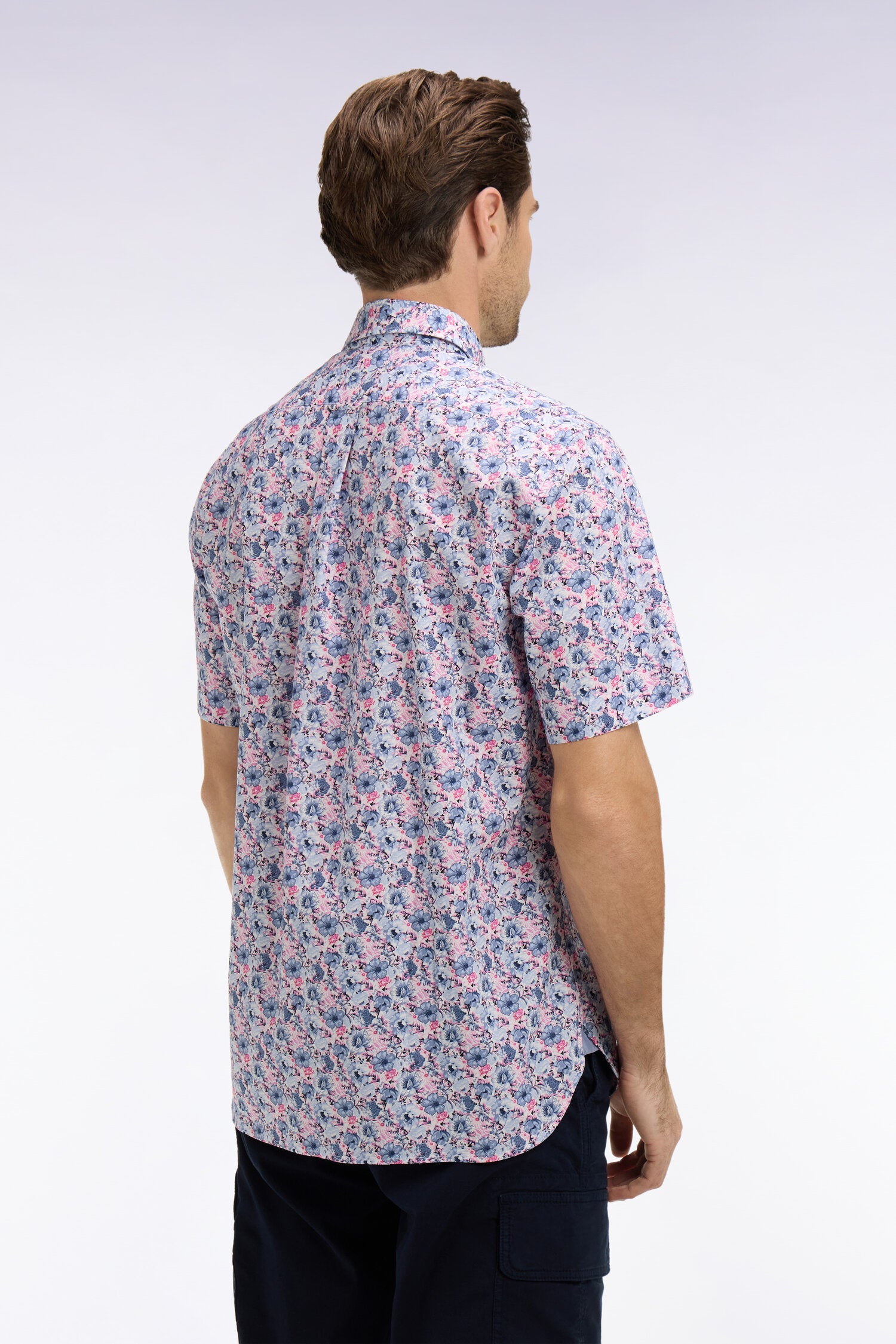 Chemise à manches courtes en coton à motif floral rose et bleu