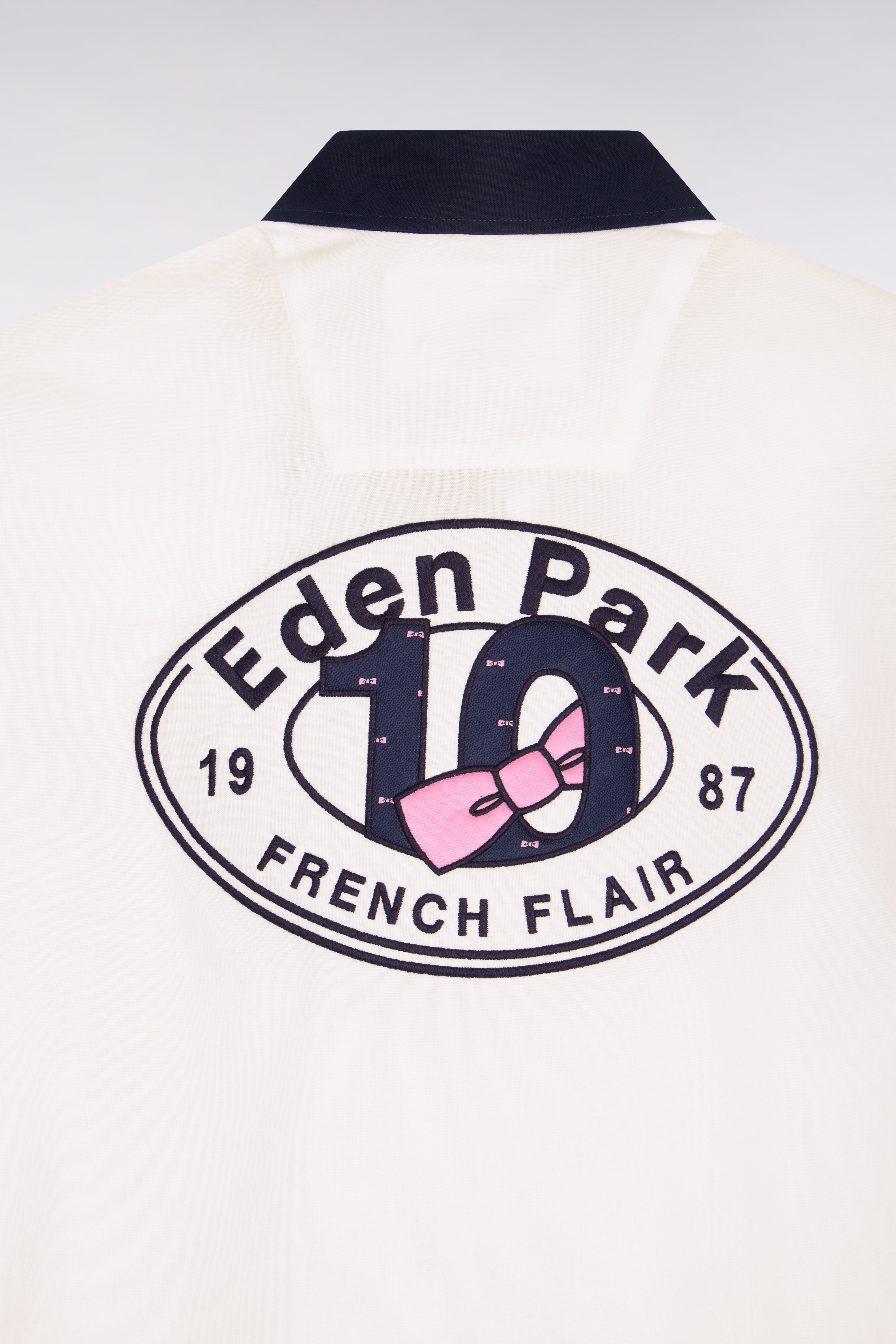 Chemise à manches courtes en coton blanc broderie dos