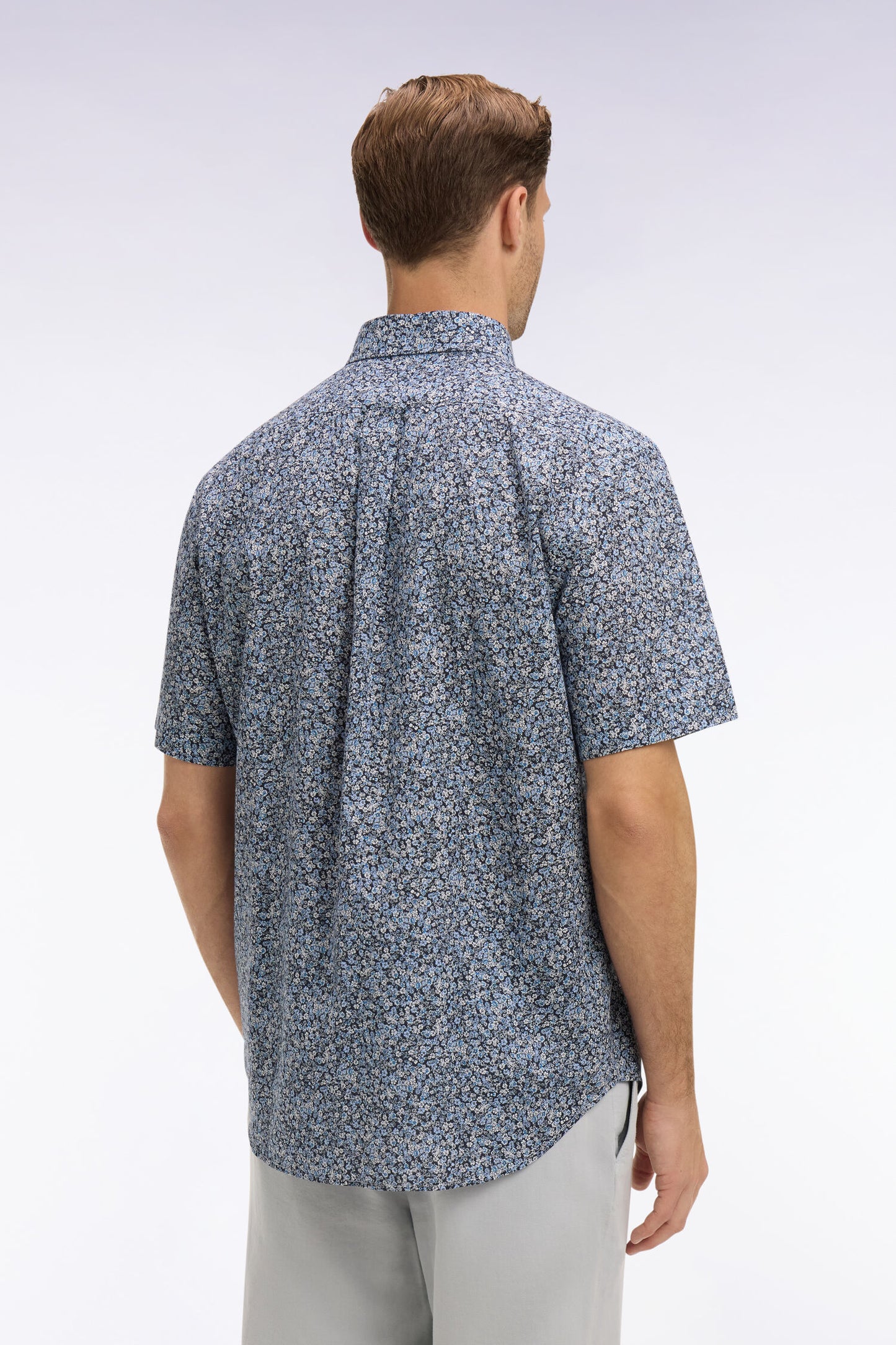 Chemise à manches courtes en coton bleu à micromotif floral