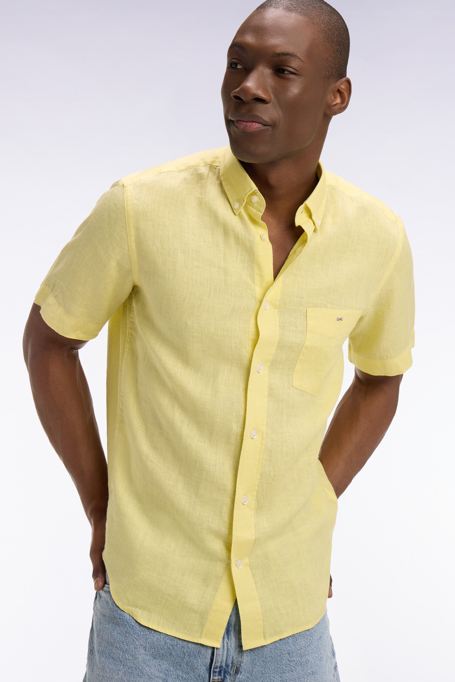 Chemise à manches courtes en lin jaune