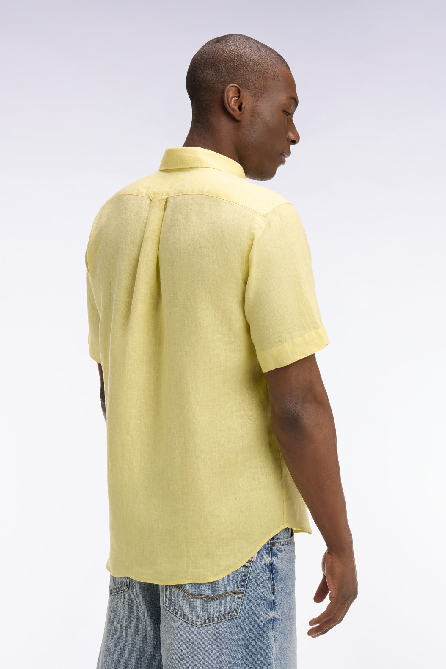 Chemise à manches courtes en lin jaune