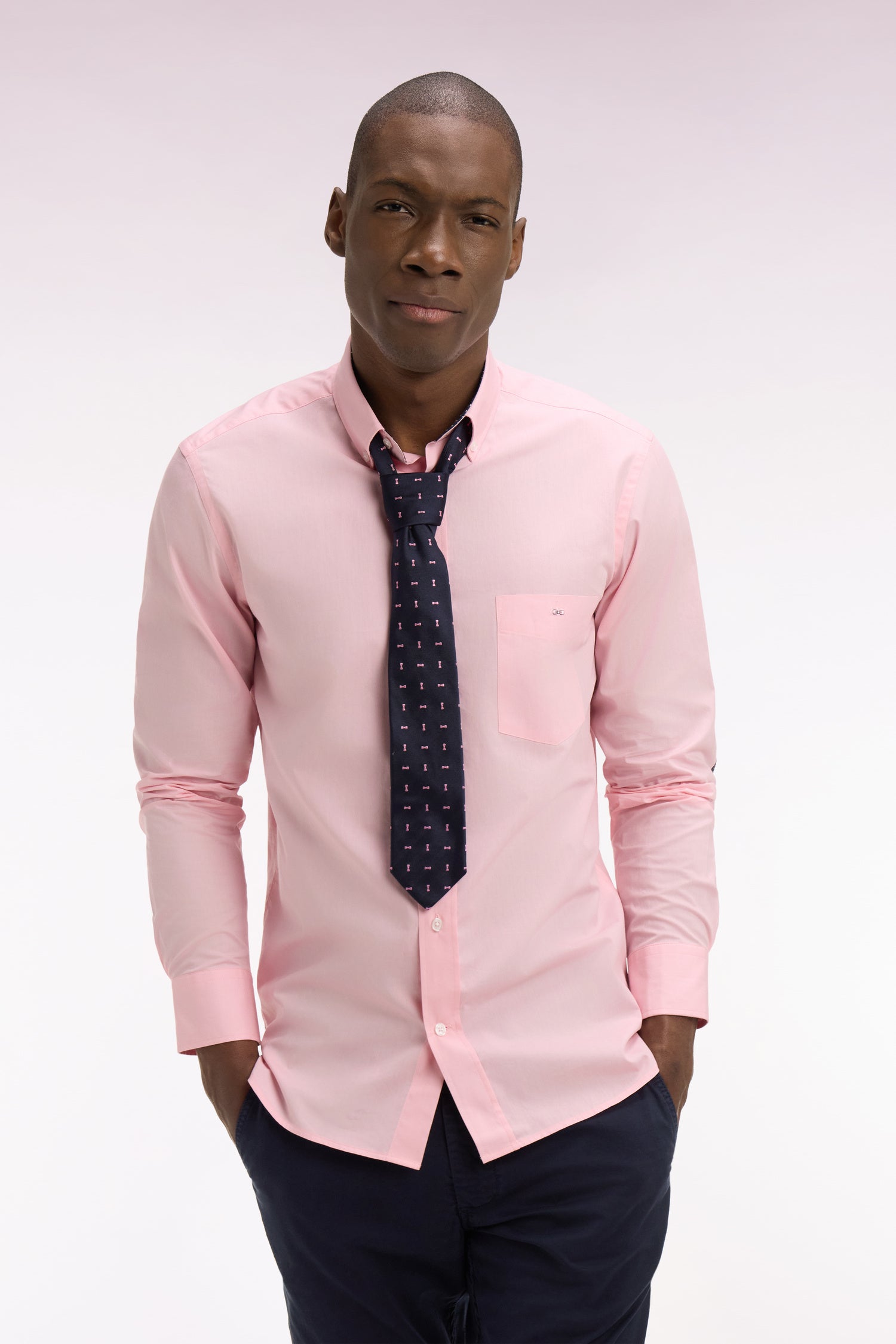 Chemise en coton rose à coudières imprimées