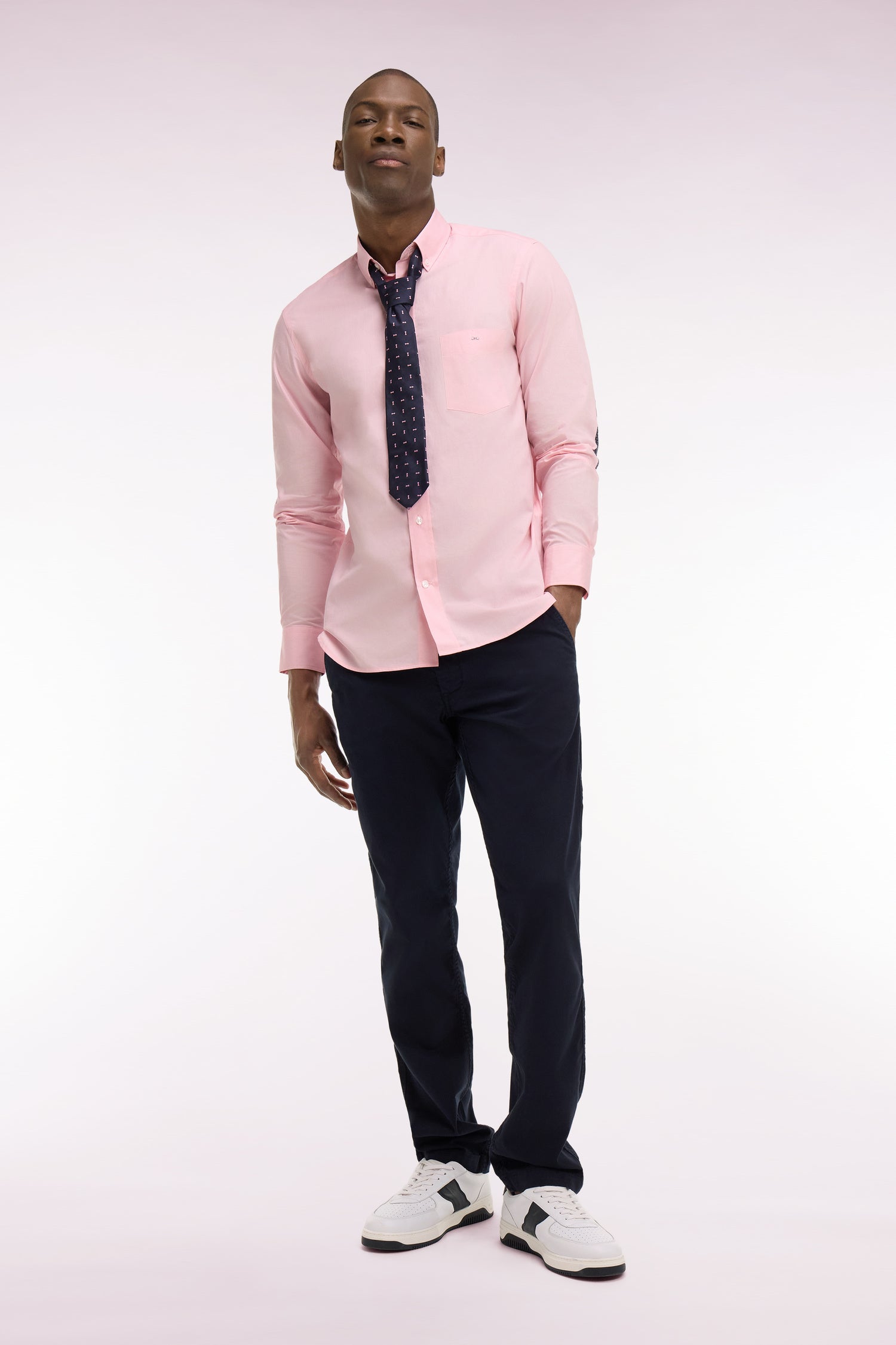 Chemise en coton rose à coudières imprimées