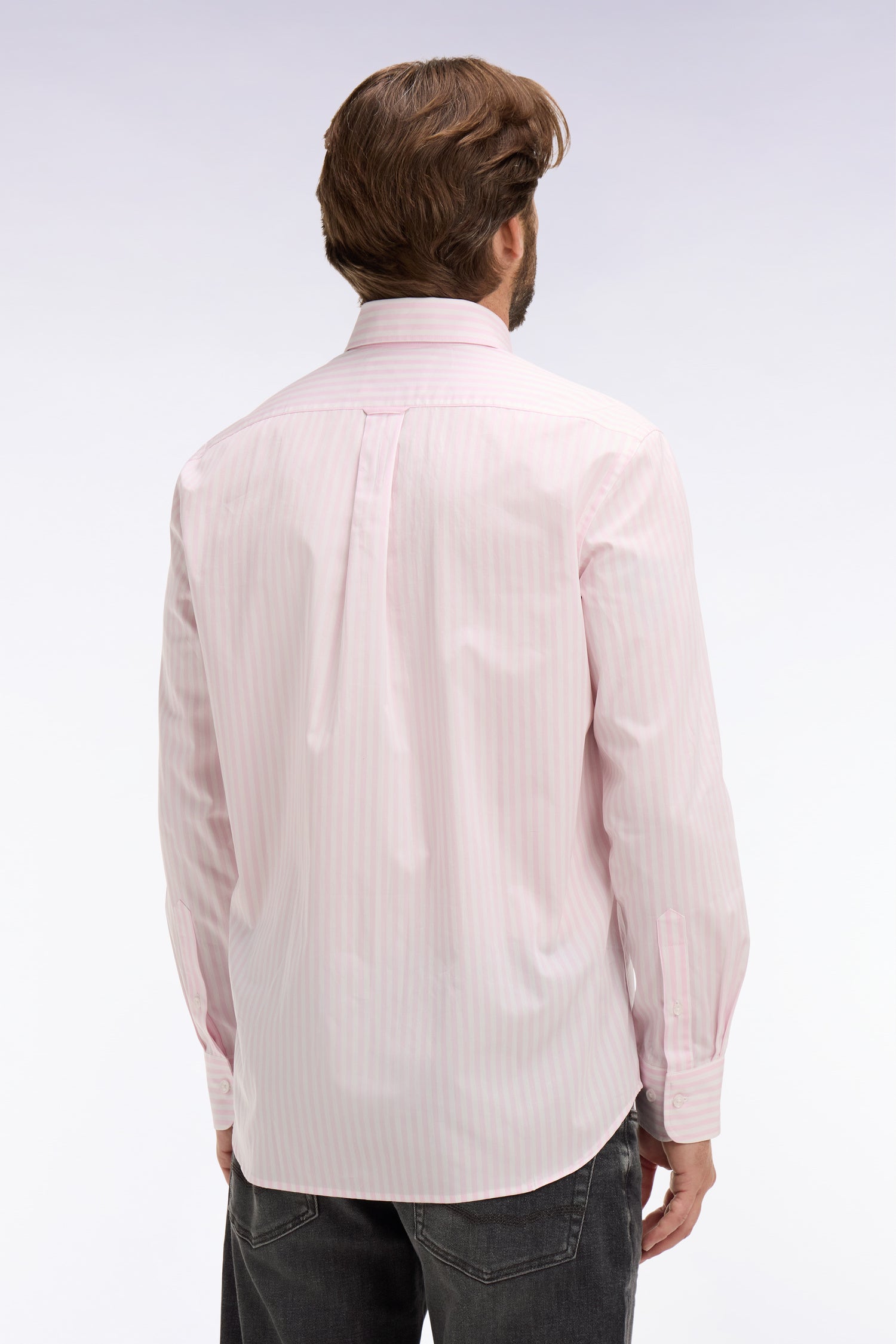 Chemise en coton rose à rayures bâtons