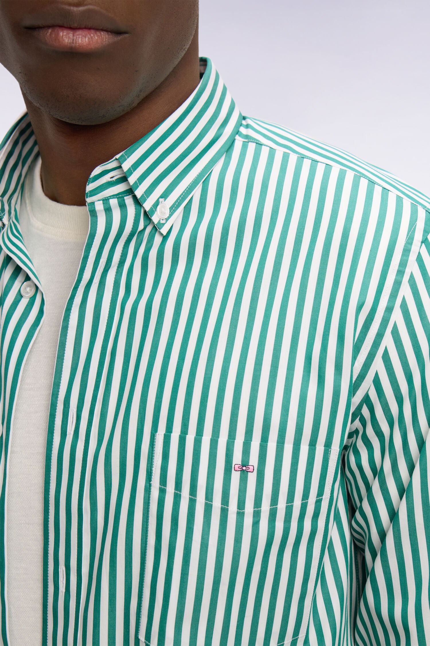 Chemise en coton vert à rayures bâtons