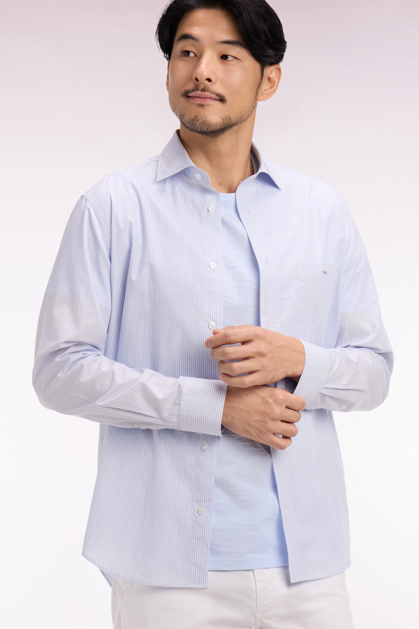 Chemise en coton dobby à rayures ciel coupe regular