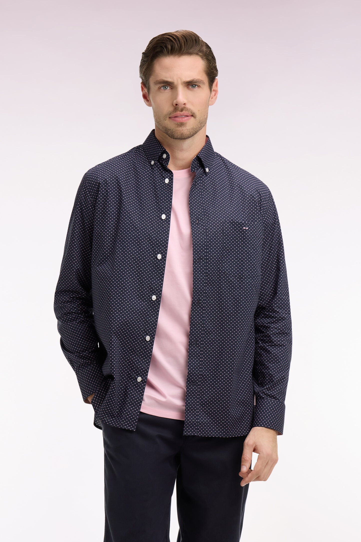 Chemise en popeline de coton rose à micromotifs coupe regular