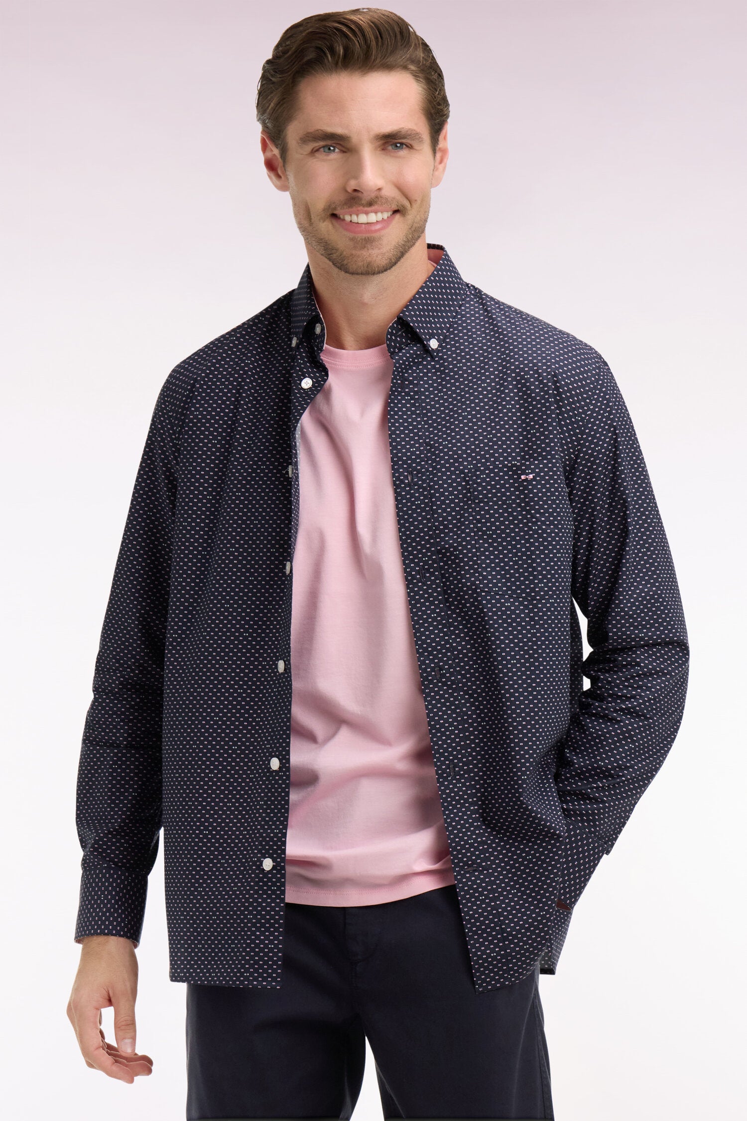 Chemise en popeline de coton rose à micromotifs coupe regular