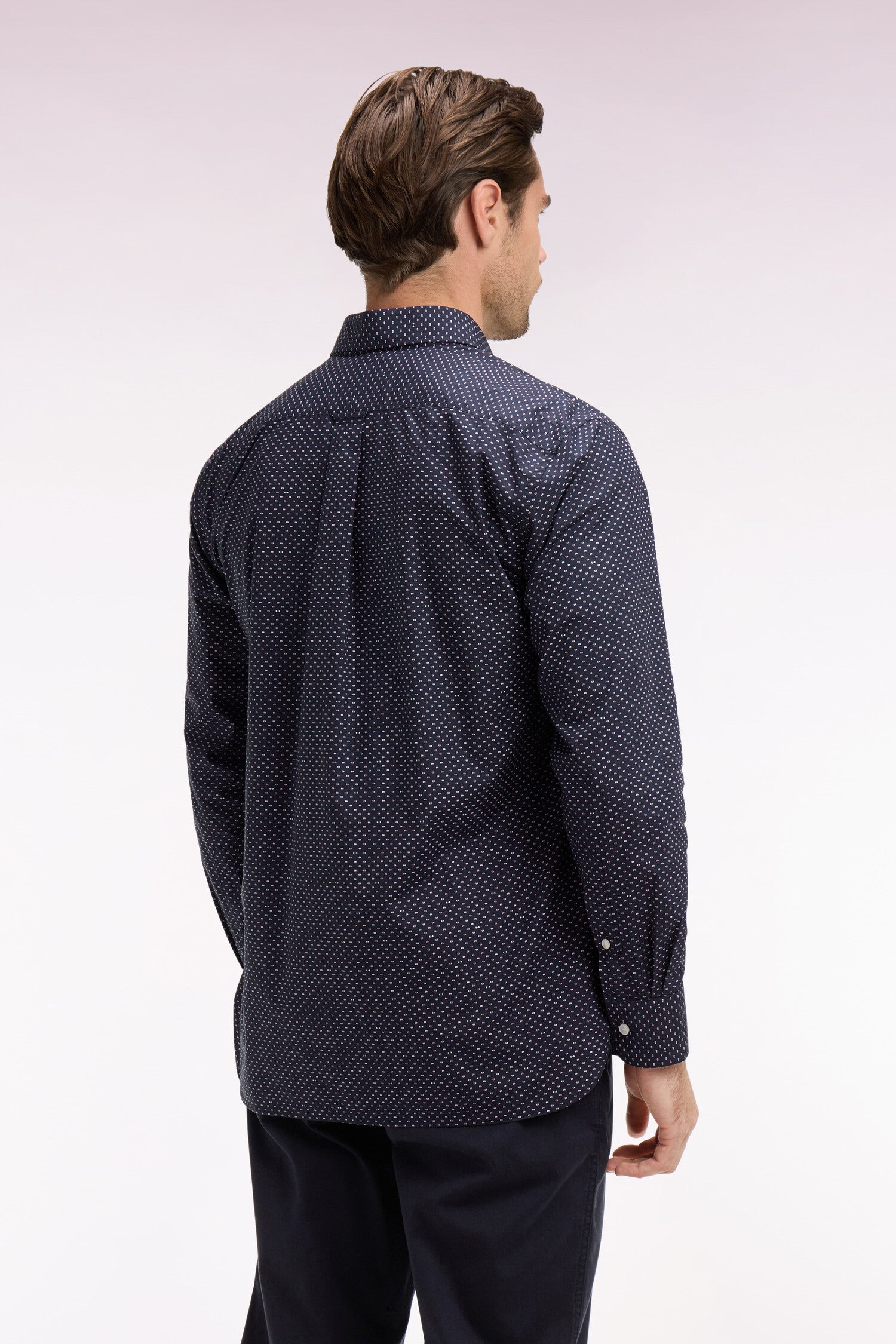 Chemise en popeline de coton rose à micromotifs coupe regular