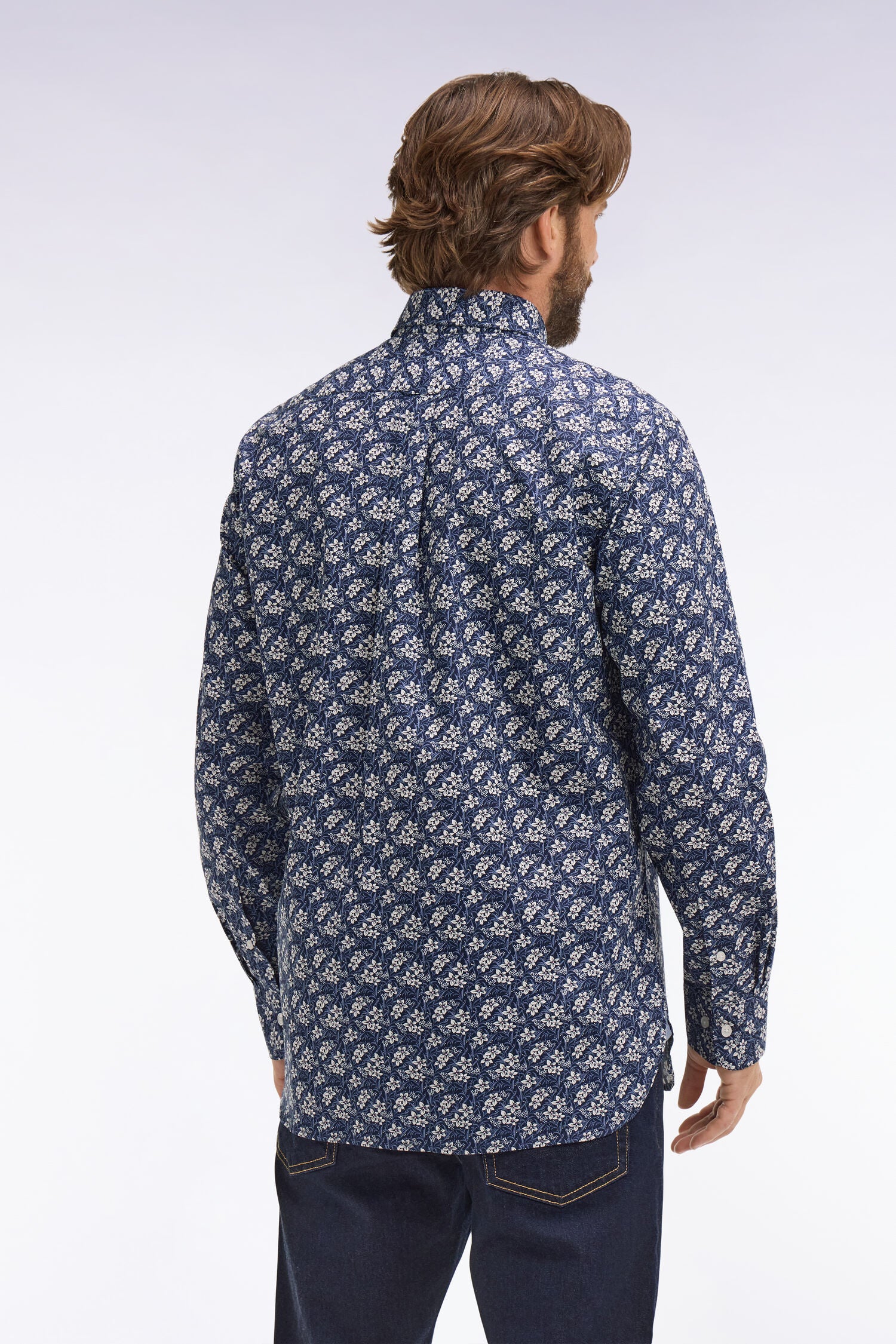 Chemise en popeline de coton bleu à motif floral coupe regular