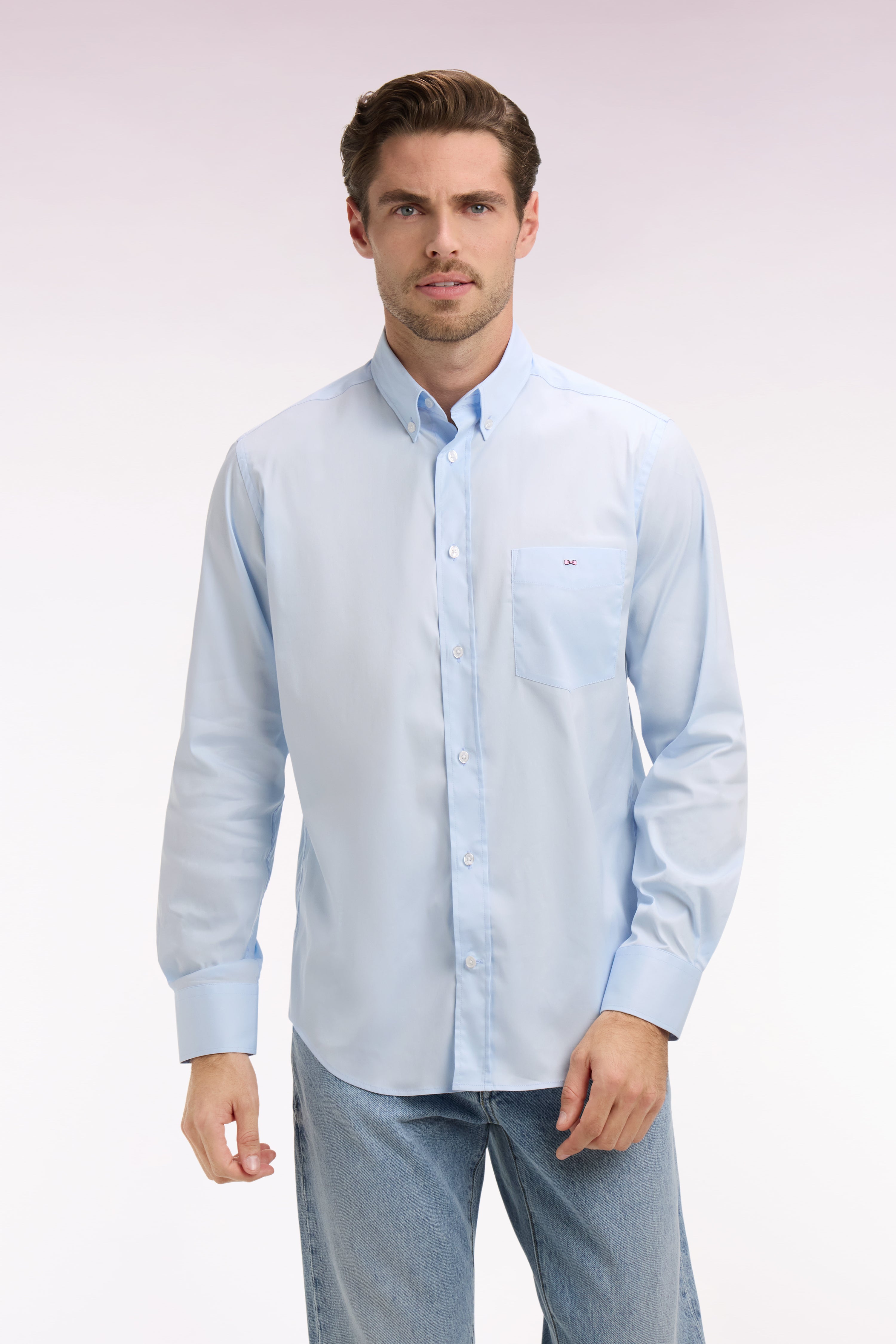 Chemise en coton mélangé bleu ciel coupe regular