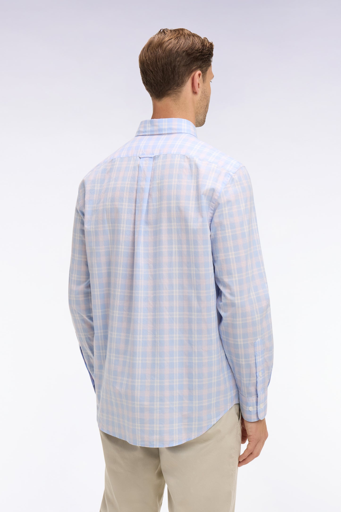 Chemise en coton à carreaux bleu ciel coupe regular