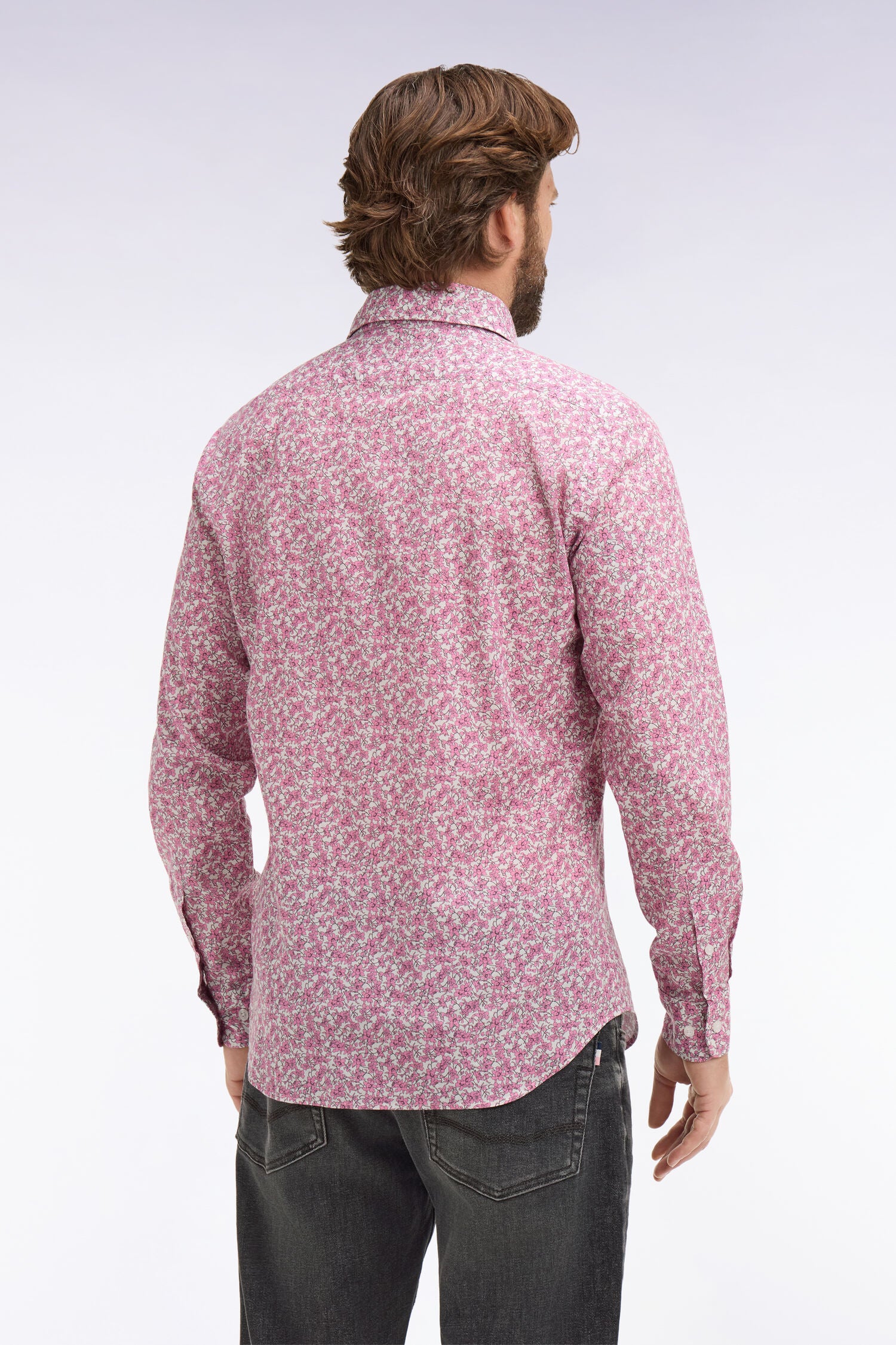 Chemise en popeline de coton rose à micromotifs floral coupe slim