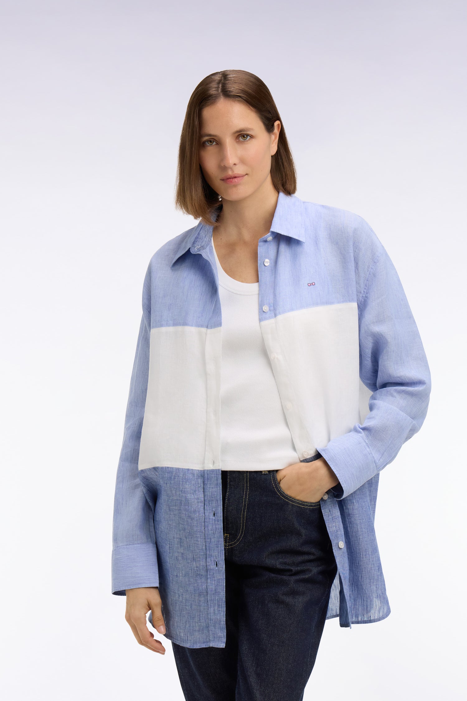 Chemise en lin colorblock bleu coupe oversized
