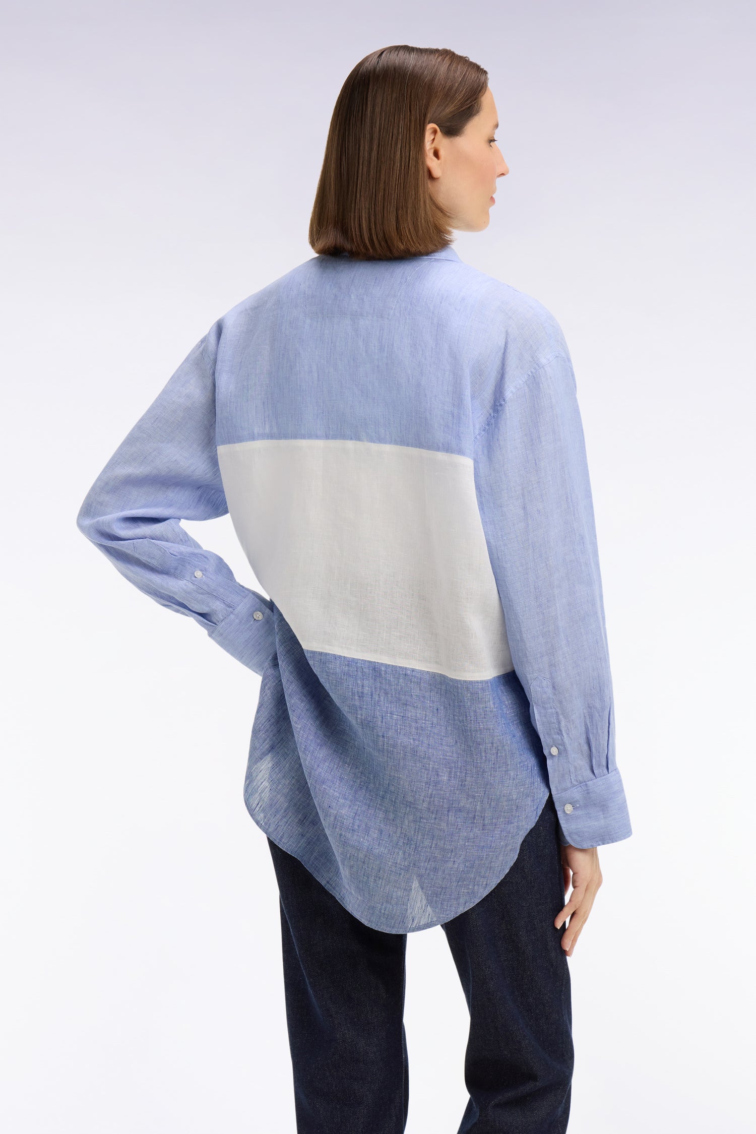 Chemise en lin colorblock bleu coupe oversized