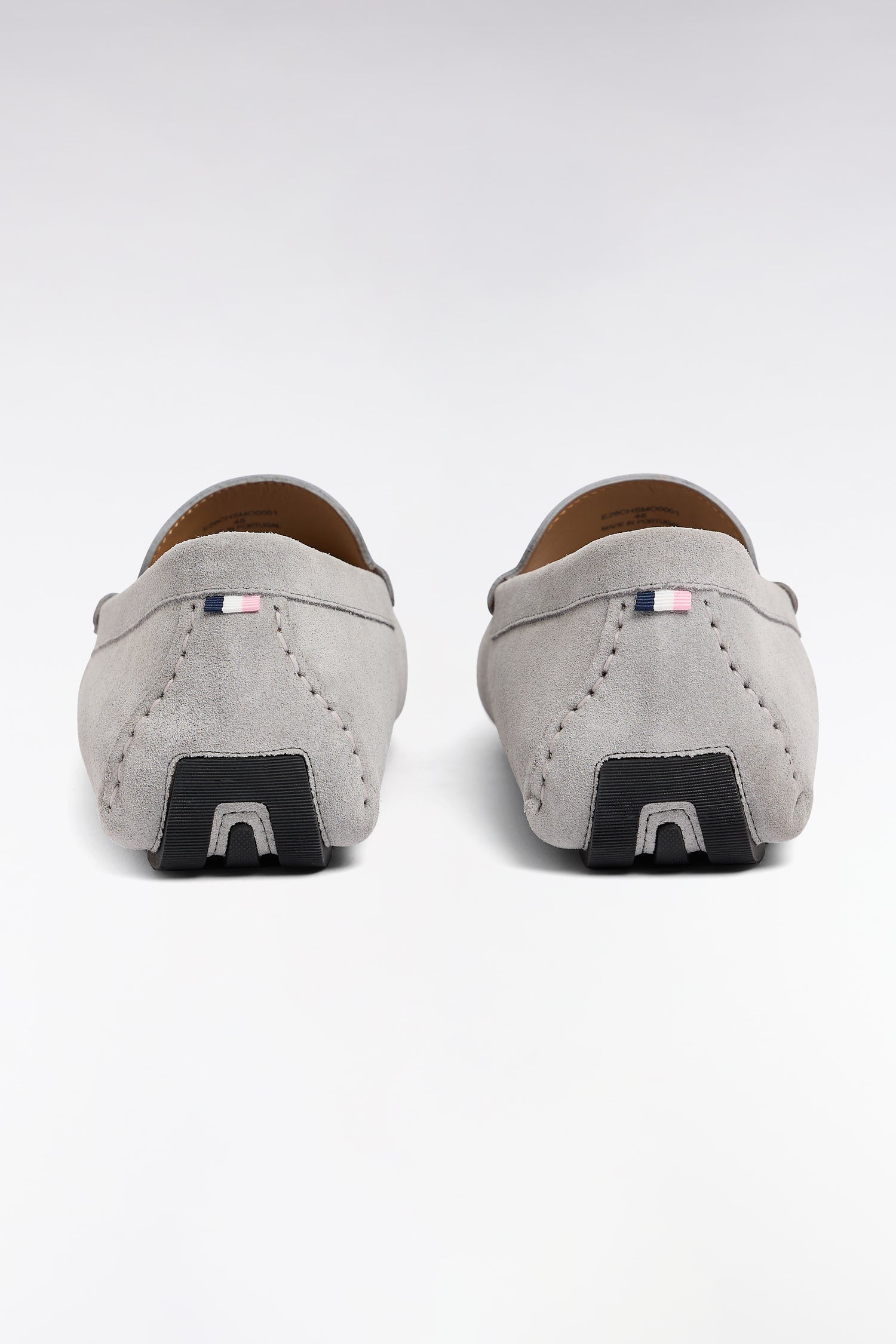 Mocassins en cuir suédé gris clair