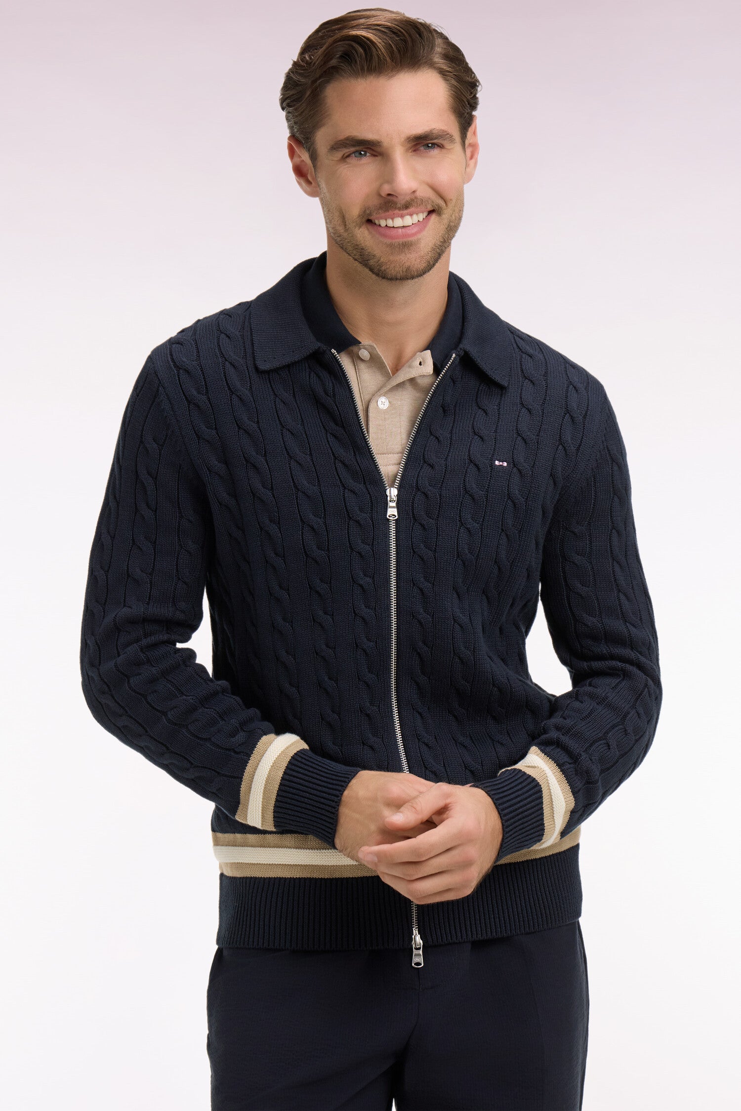 Cardigan zippé à torsade en coton marine
