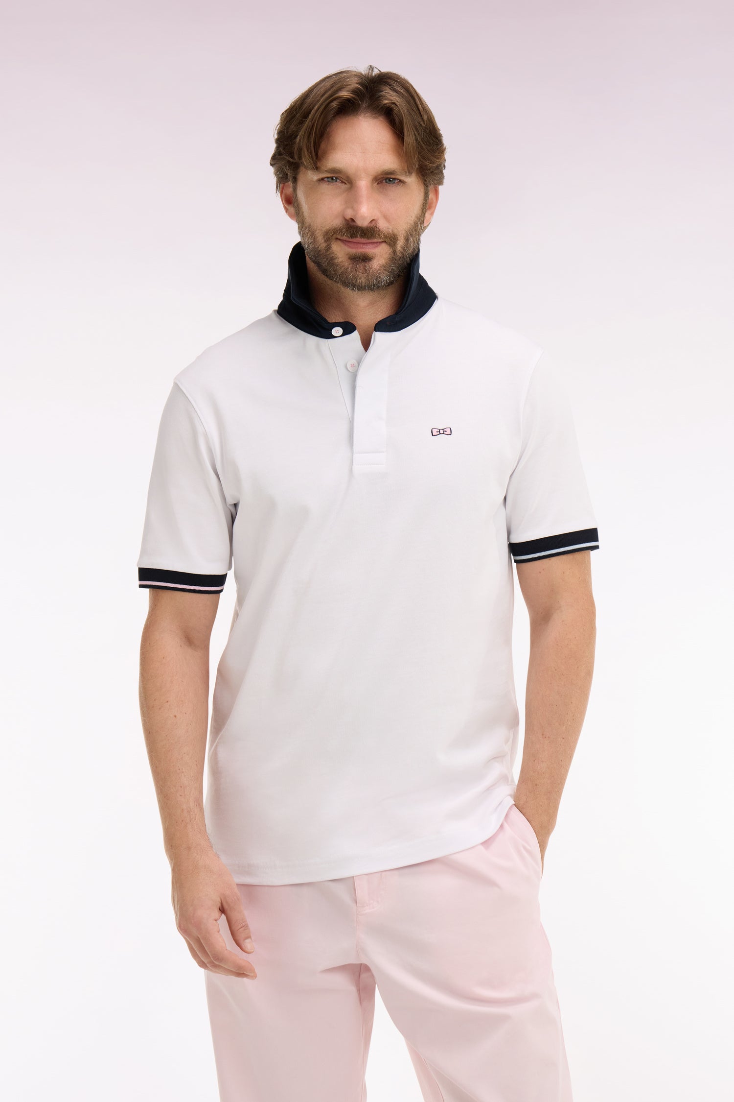 Maillot à manches courtes en coton blanc broderie marine coupe regular
