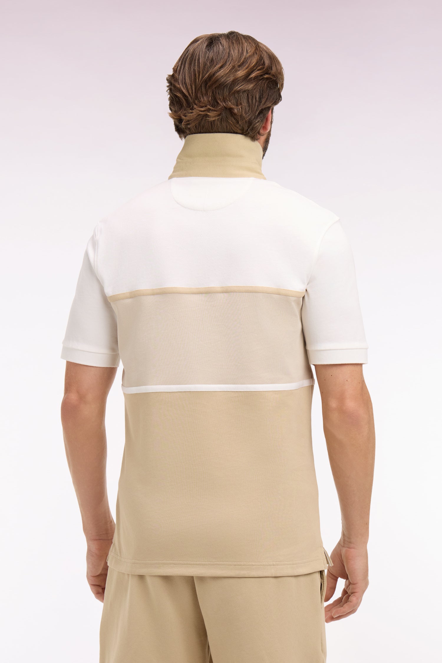 Maillot à manches courtes beige à découpes et broderie coupe regular
