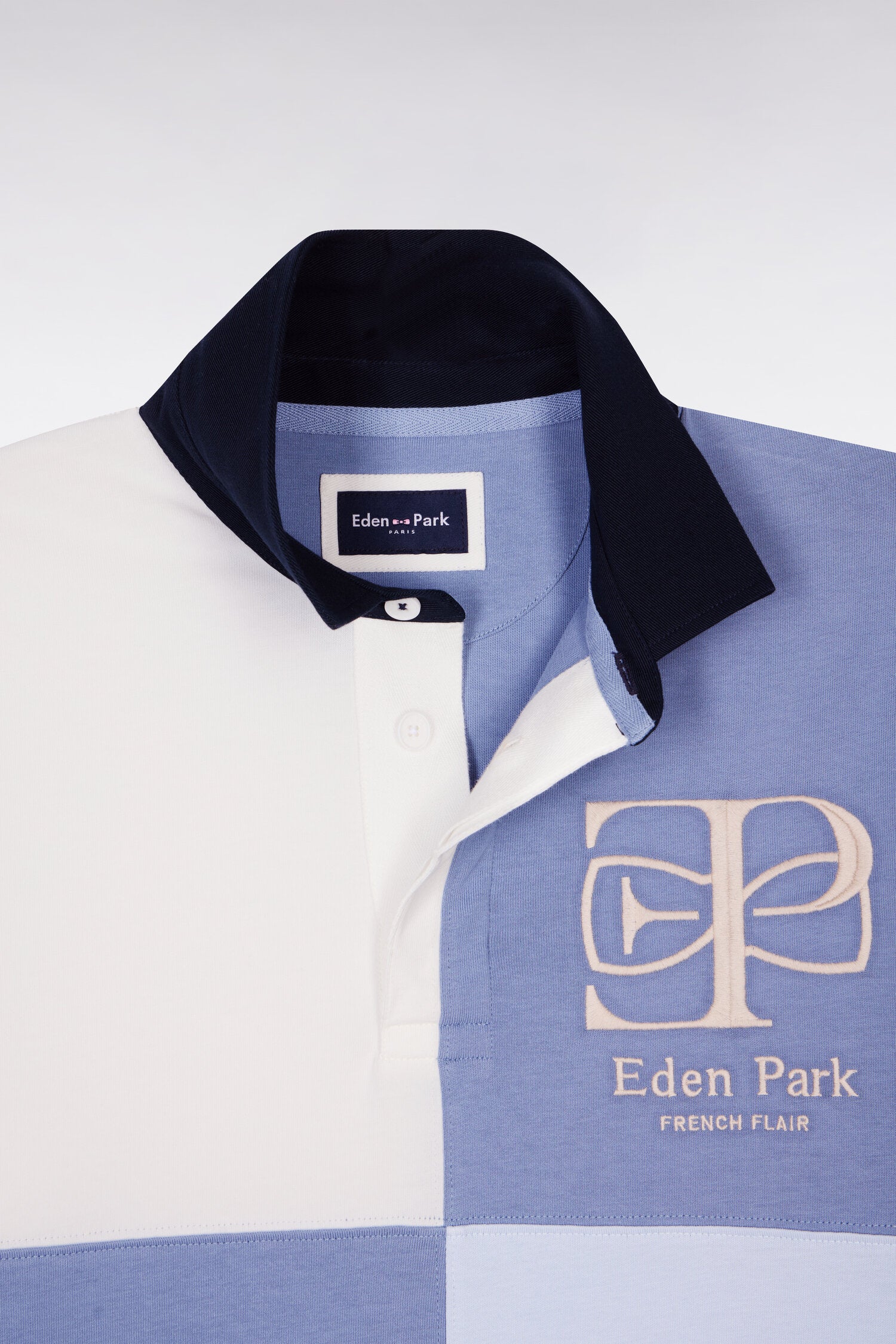 Maillot à manches courtes bleu découpes cadran et broderie coupe regular