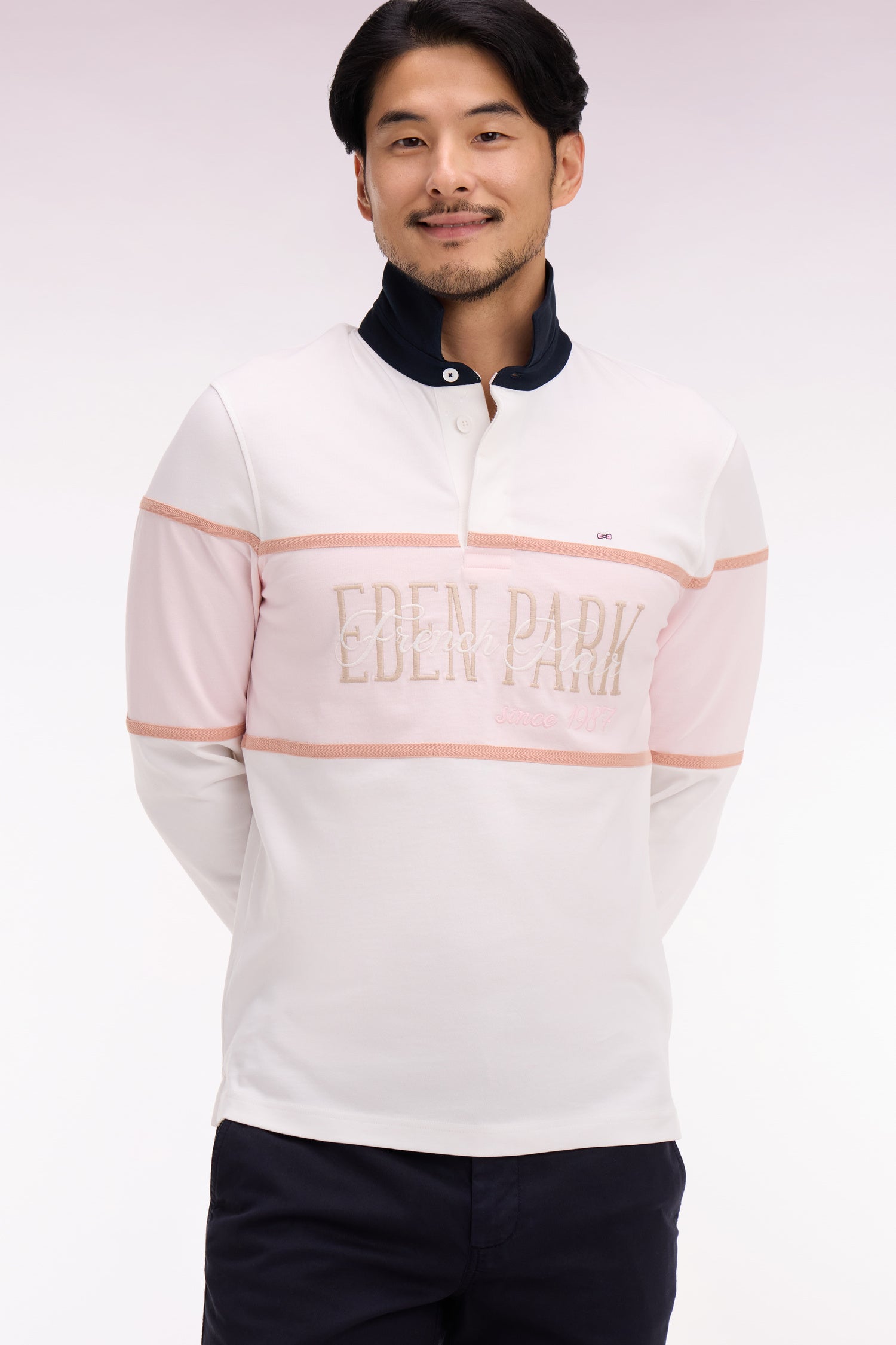 Maillot à manches longues écru et rose brodé