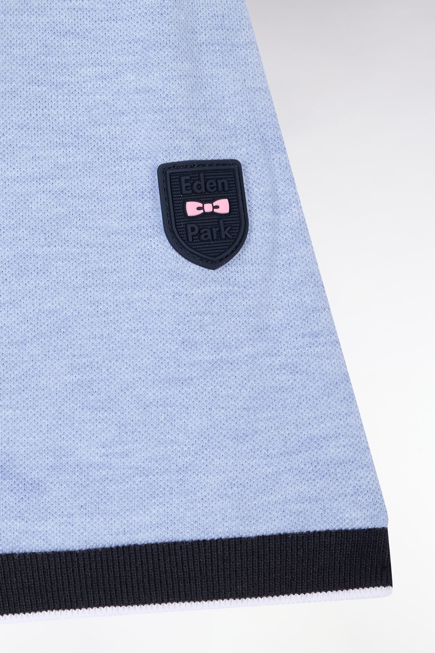 Polo manches courtes en piqué coton stretch ciel coupe slim