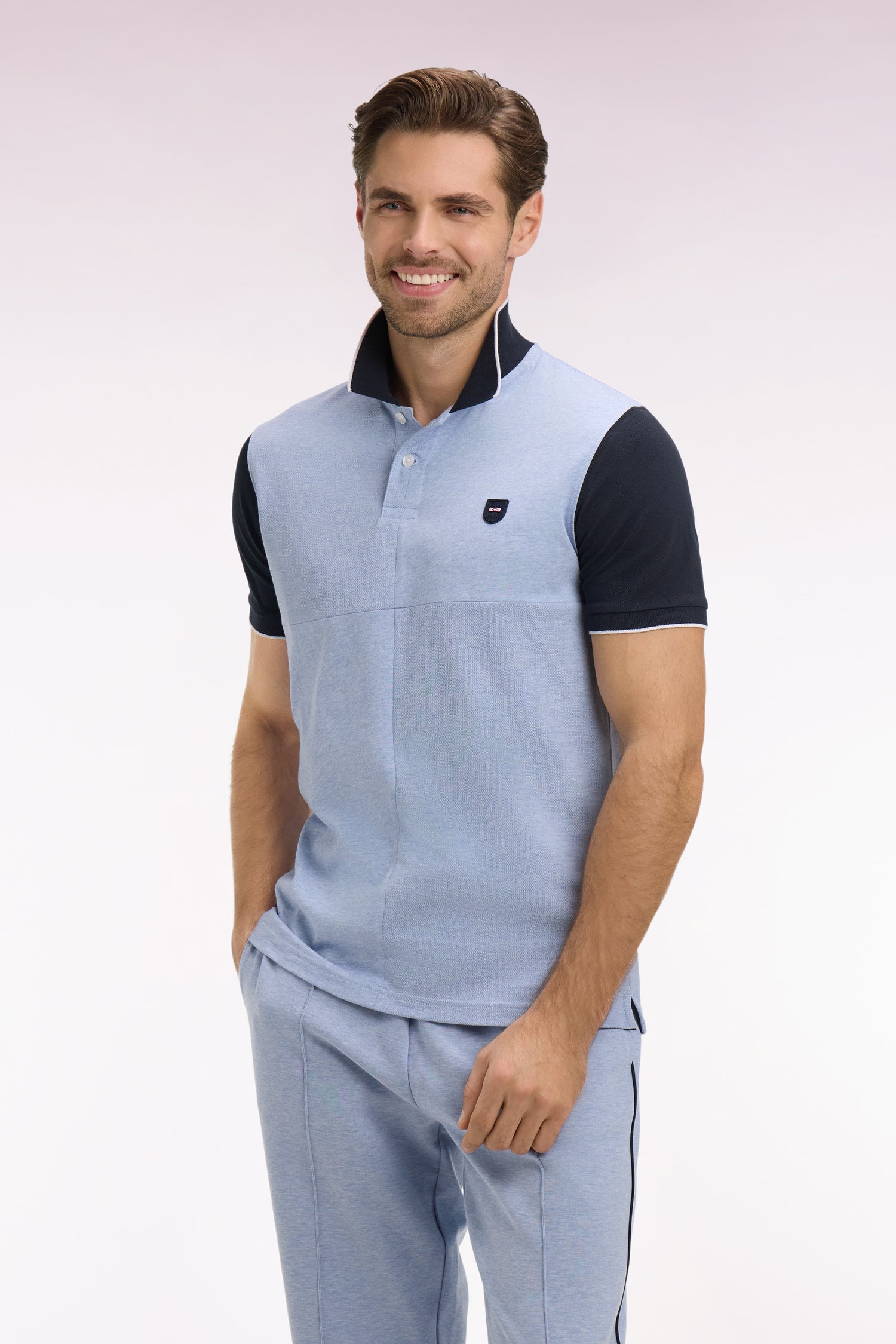 Poloshirt kurze Ärmel zweifarbig aus Baumwolle Himmelblau mit Einsätze Regular-Passform