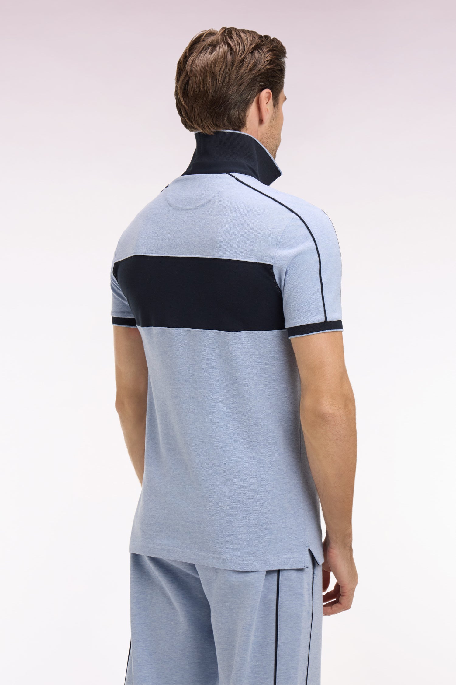 Polo à manches courtes en coton stretch ciel coupe slim