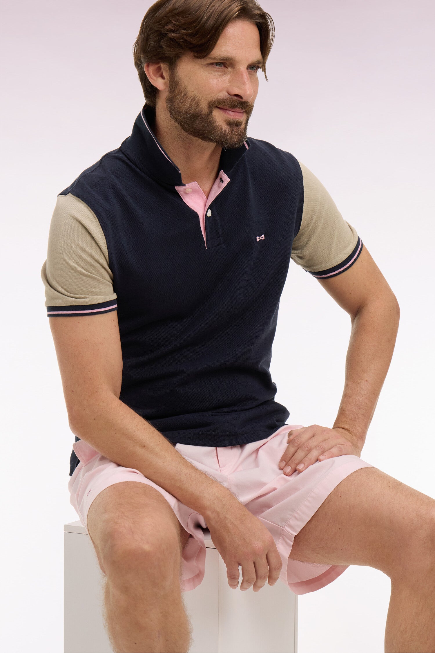 Polo à manches courtes en coton marine et beige