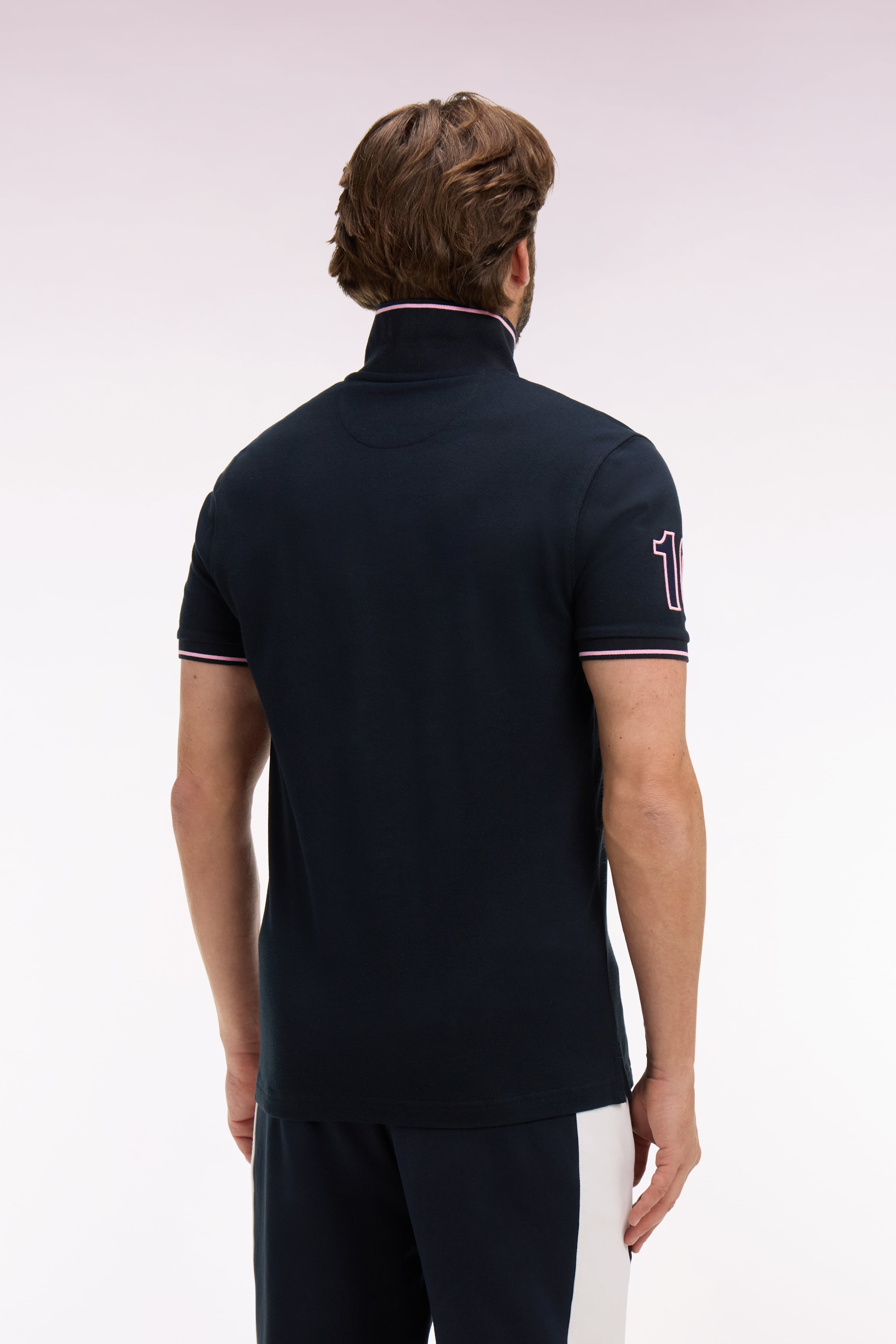 Polo à manches courtes en coton marine brodé coupe regular