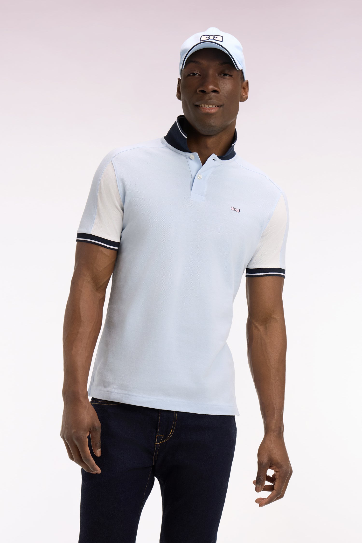 Polo à manches courtes en coton ciel brodé coupe regular
