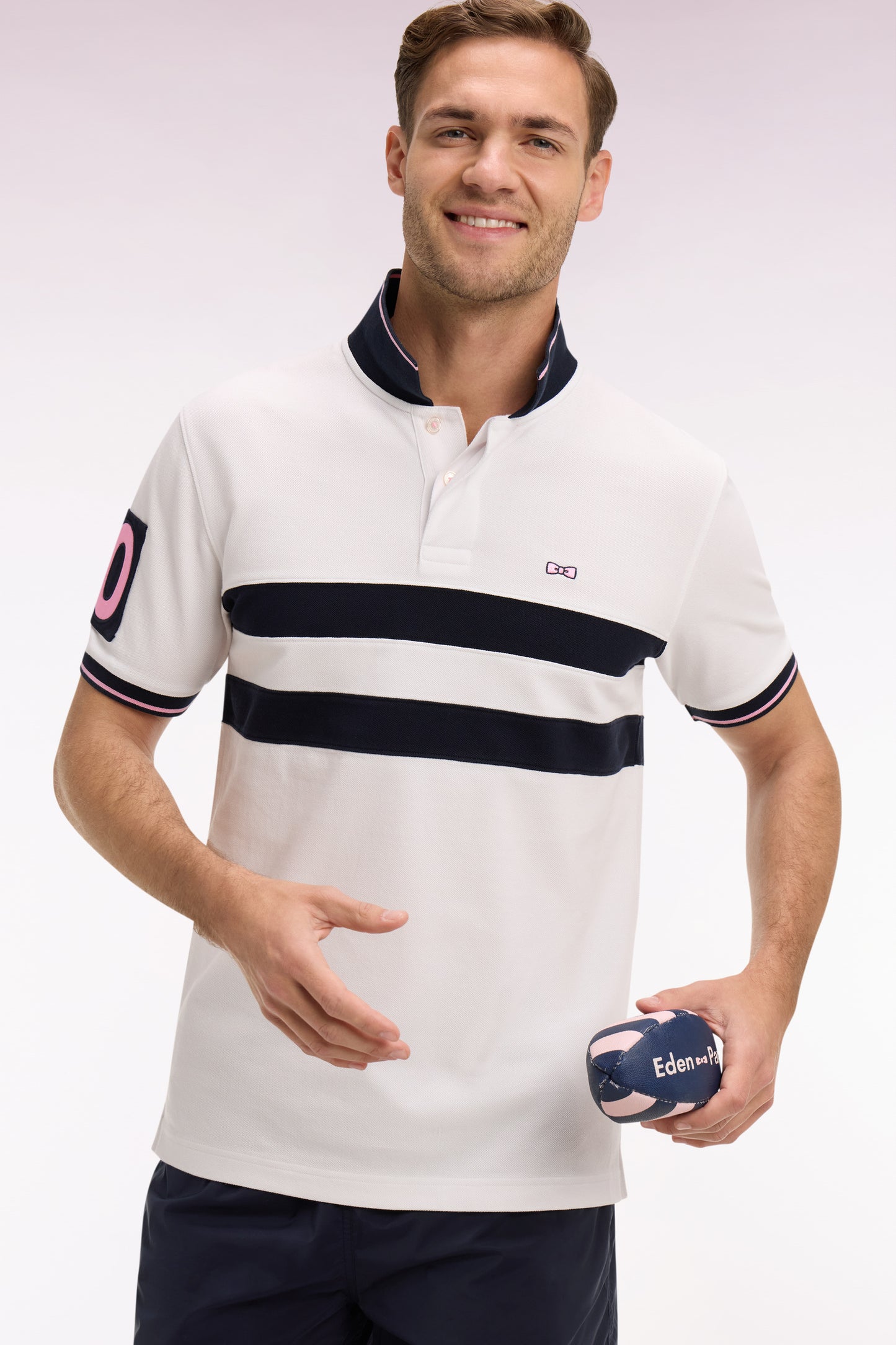 Polo à manches courtes en piqué coton blanc à rayures coupé cousu